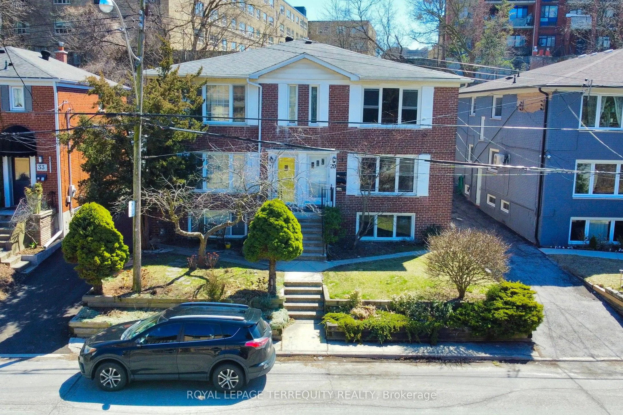 29 Love Crescent, #Main