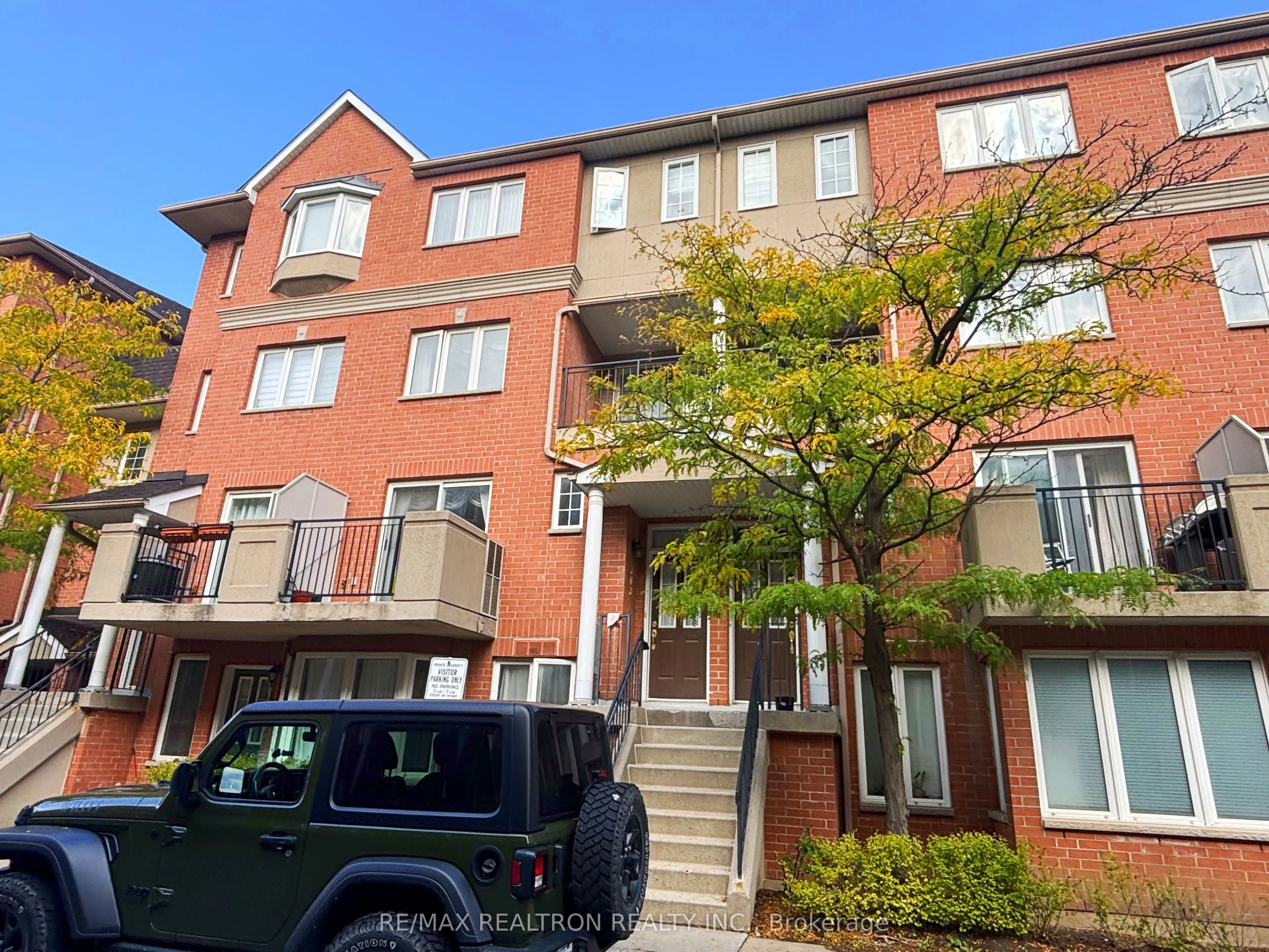 1881 McNicoll Avenue, #303