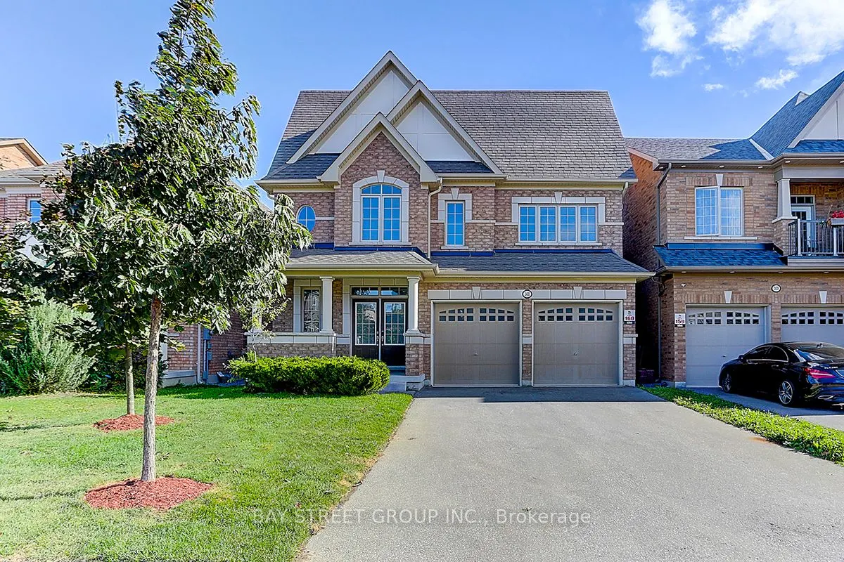 2433 Equestrian Cres Crescent