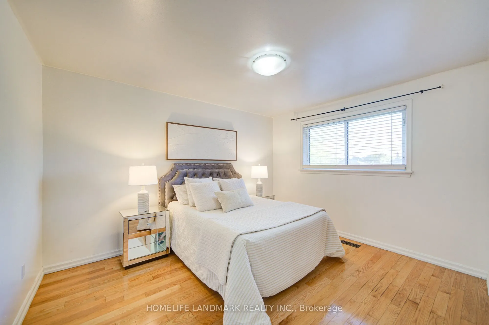 16 Paloma Place