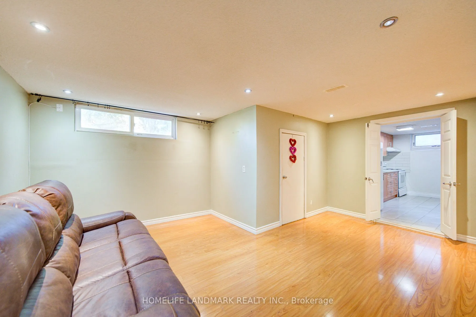 16 Paloma Place