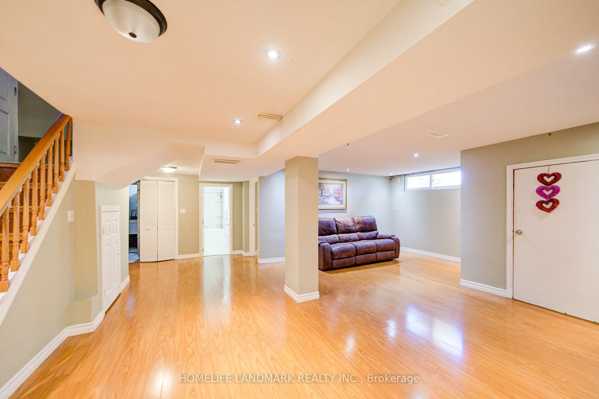 16 Paloma Place