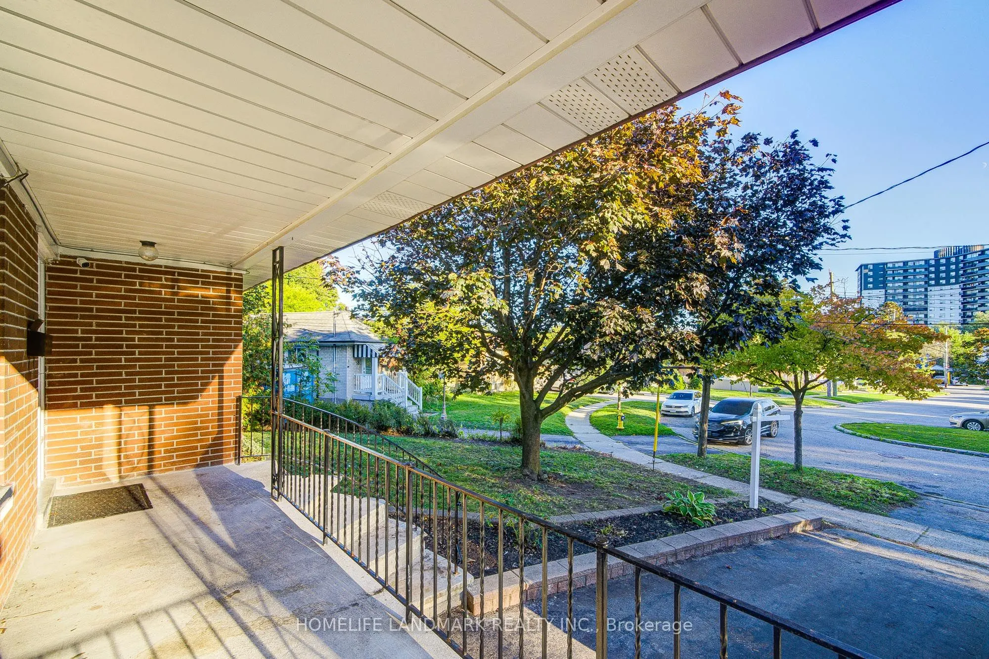16 Paloma Place
