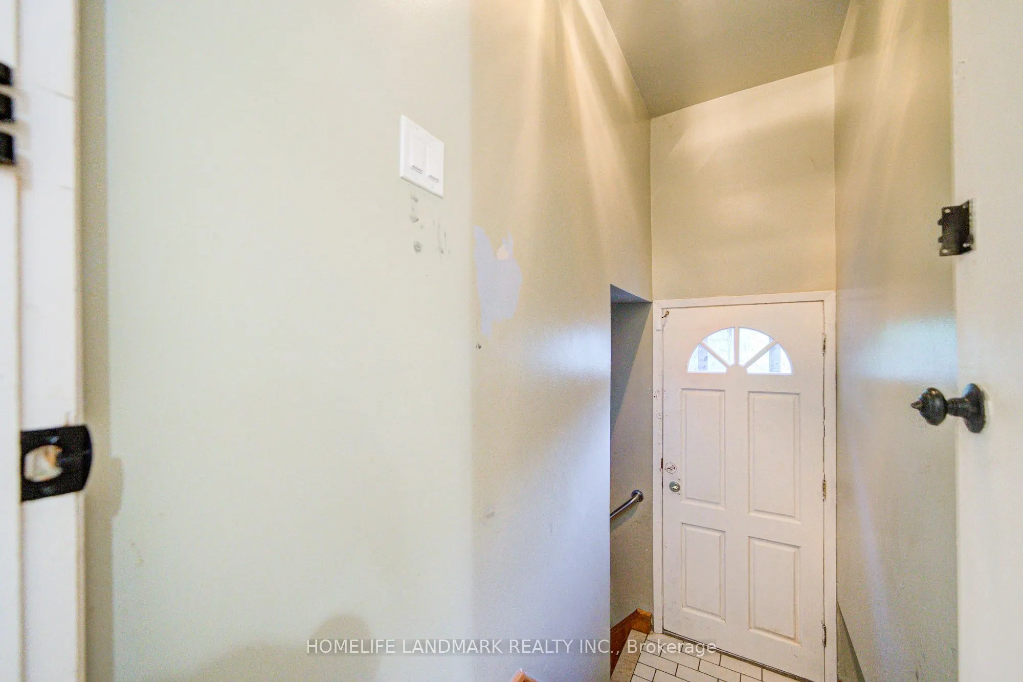 16 Paloma Place