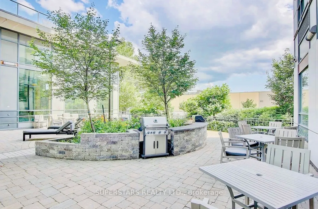 195 Bonis Avenue, #1613