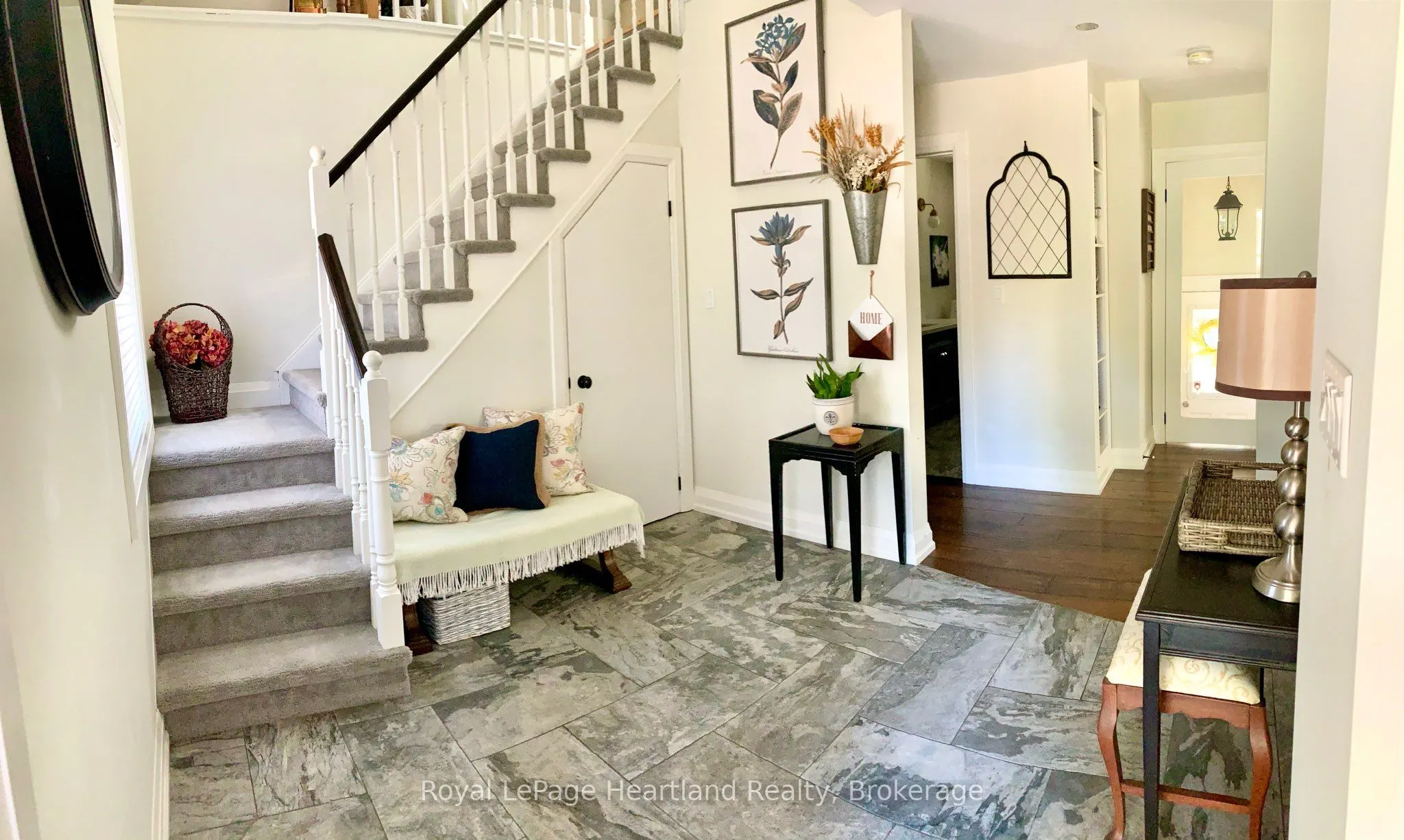 15 SCARBOROUGH HEIGHTS Boulevard