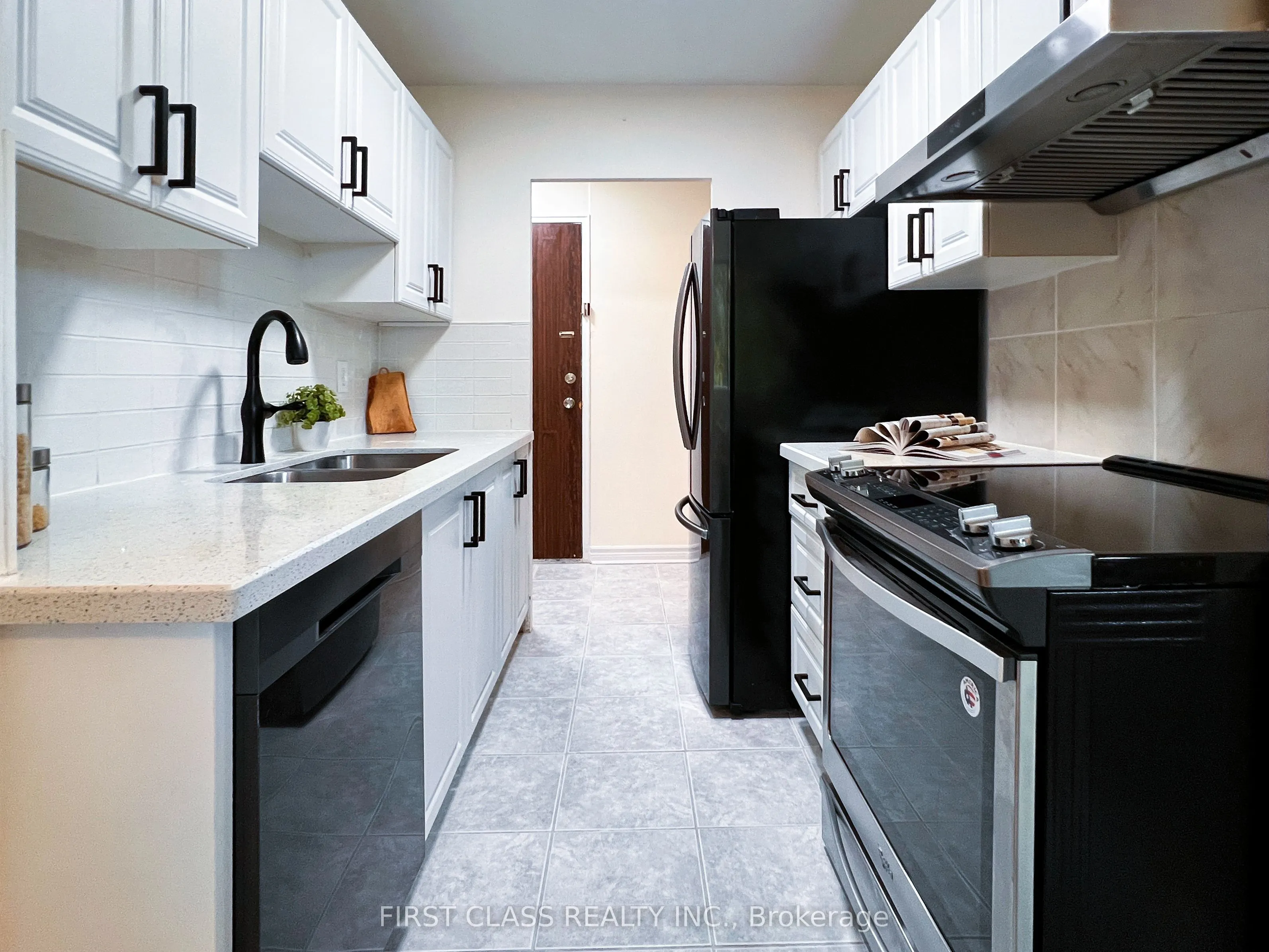 921 Midland Avenue, #205