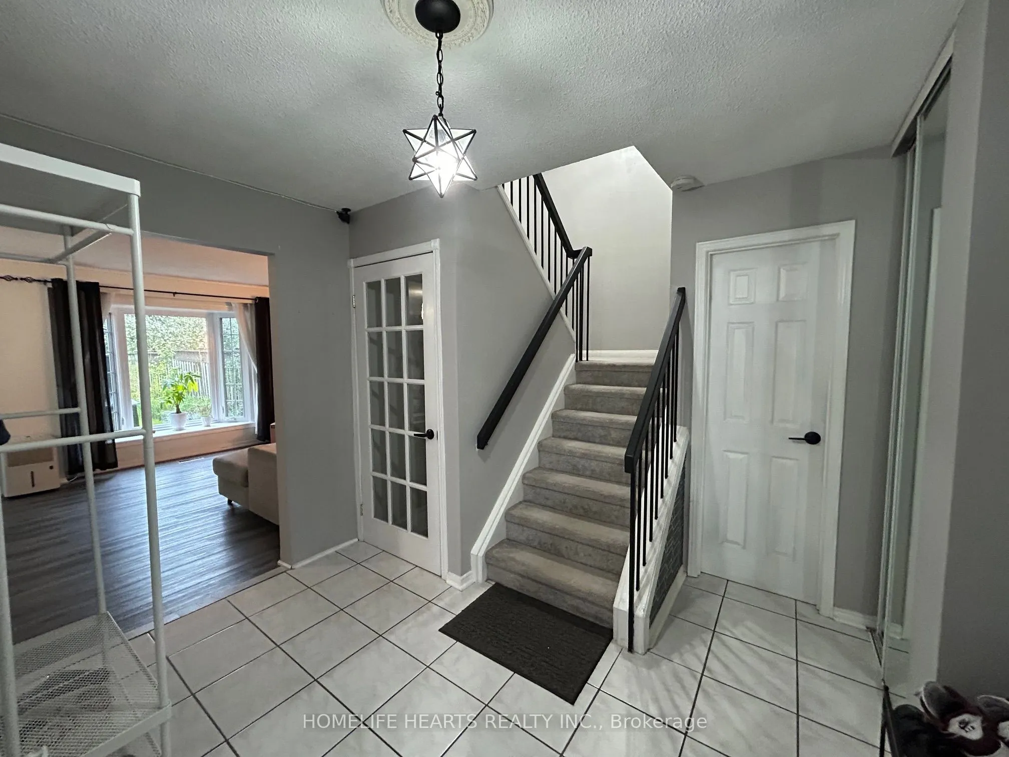 242 Braymore Boulevard