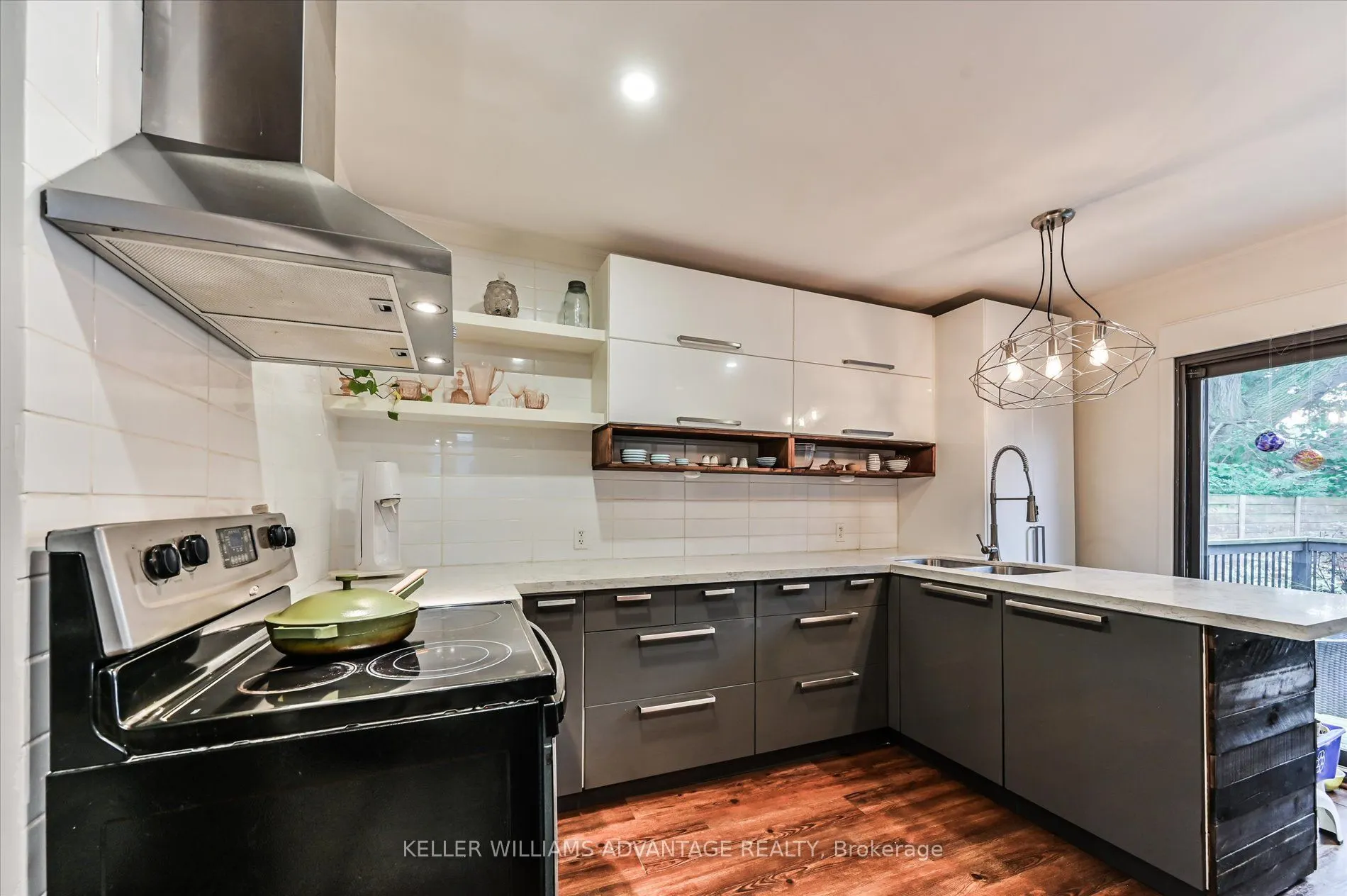 328 Cedarvale Avenue
