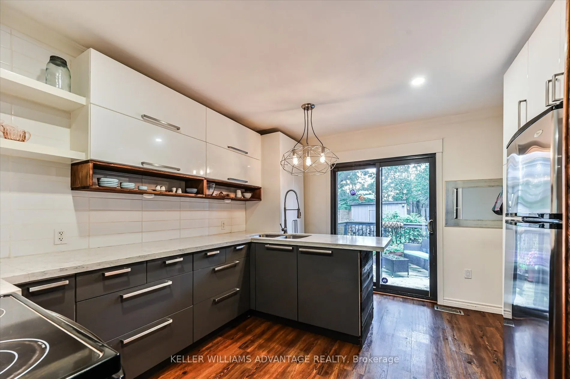 328 Cedarvale Avenue