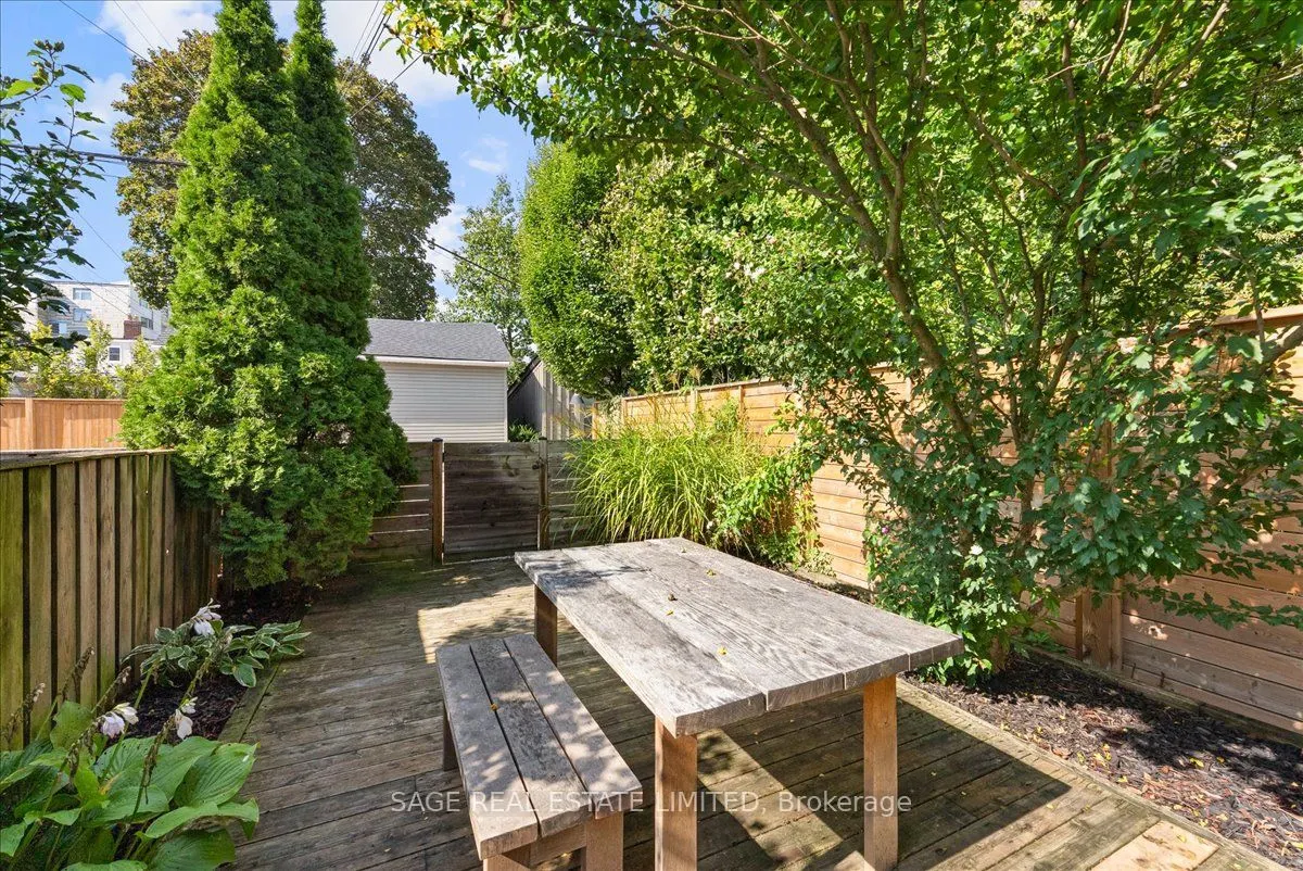 28 Pickering Street