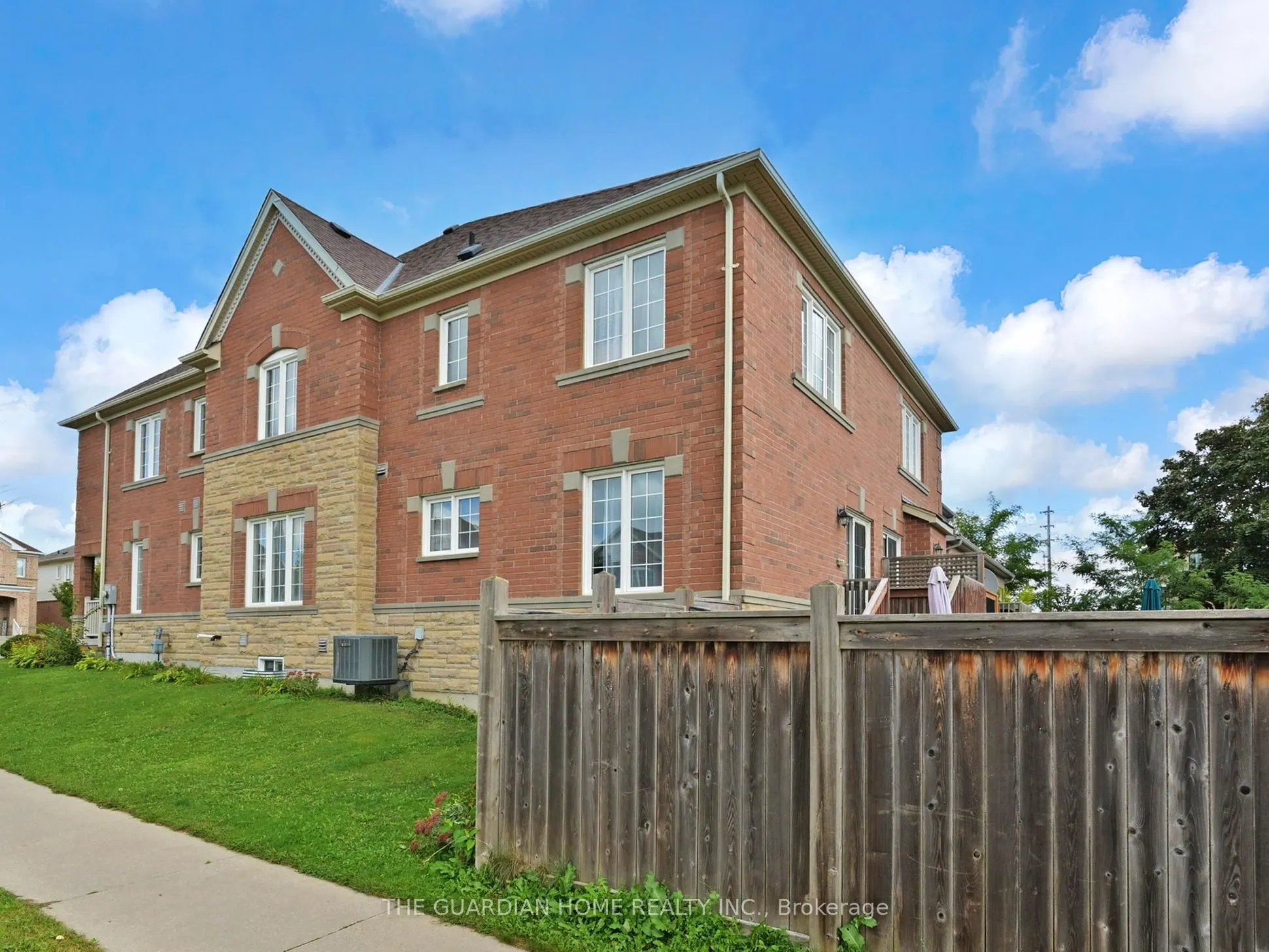1112 Schooling Drive