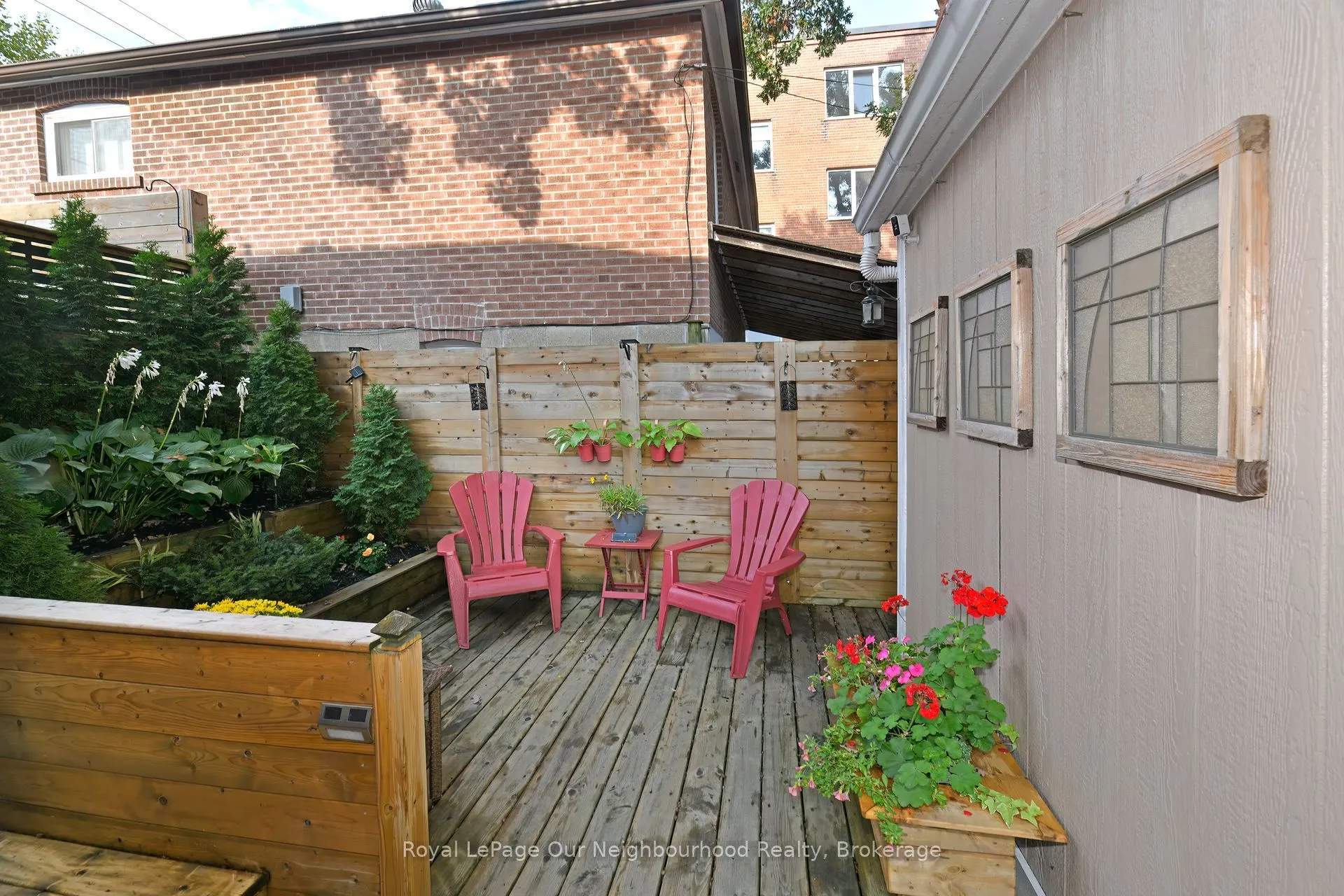 1275 Kingston Road