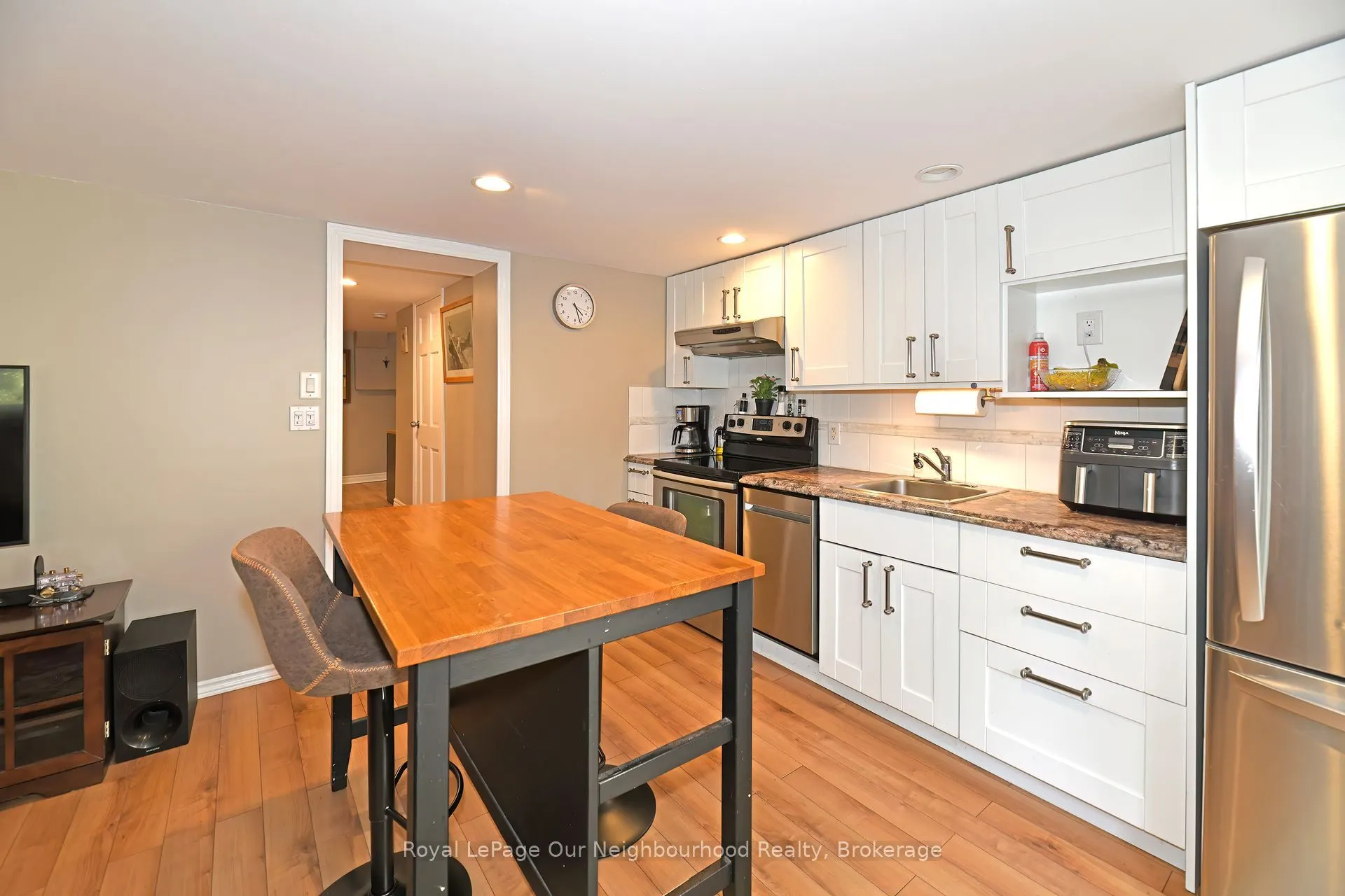 1275 Kingston Road