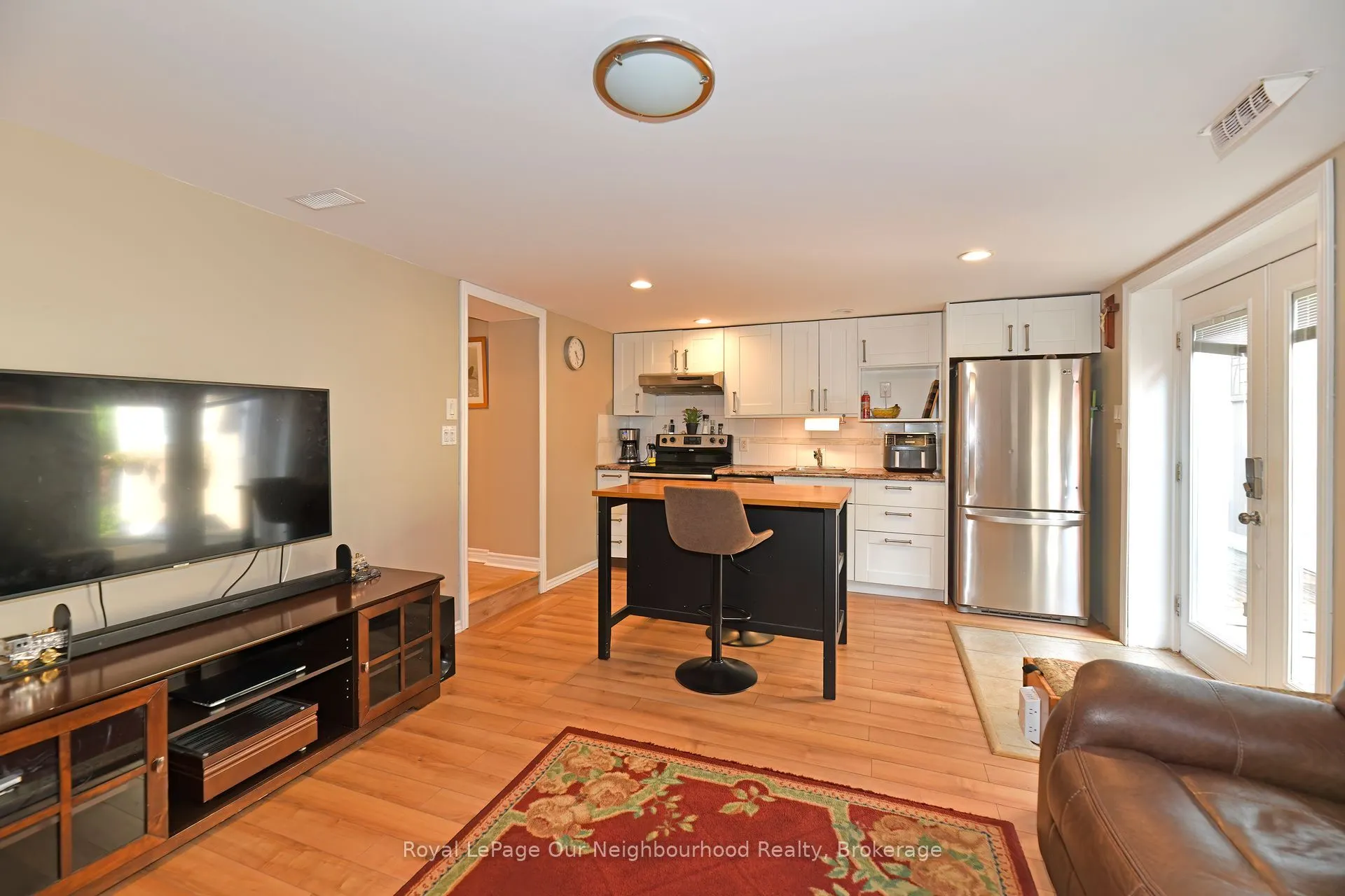 1275 Kingston Road