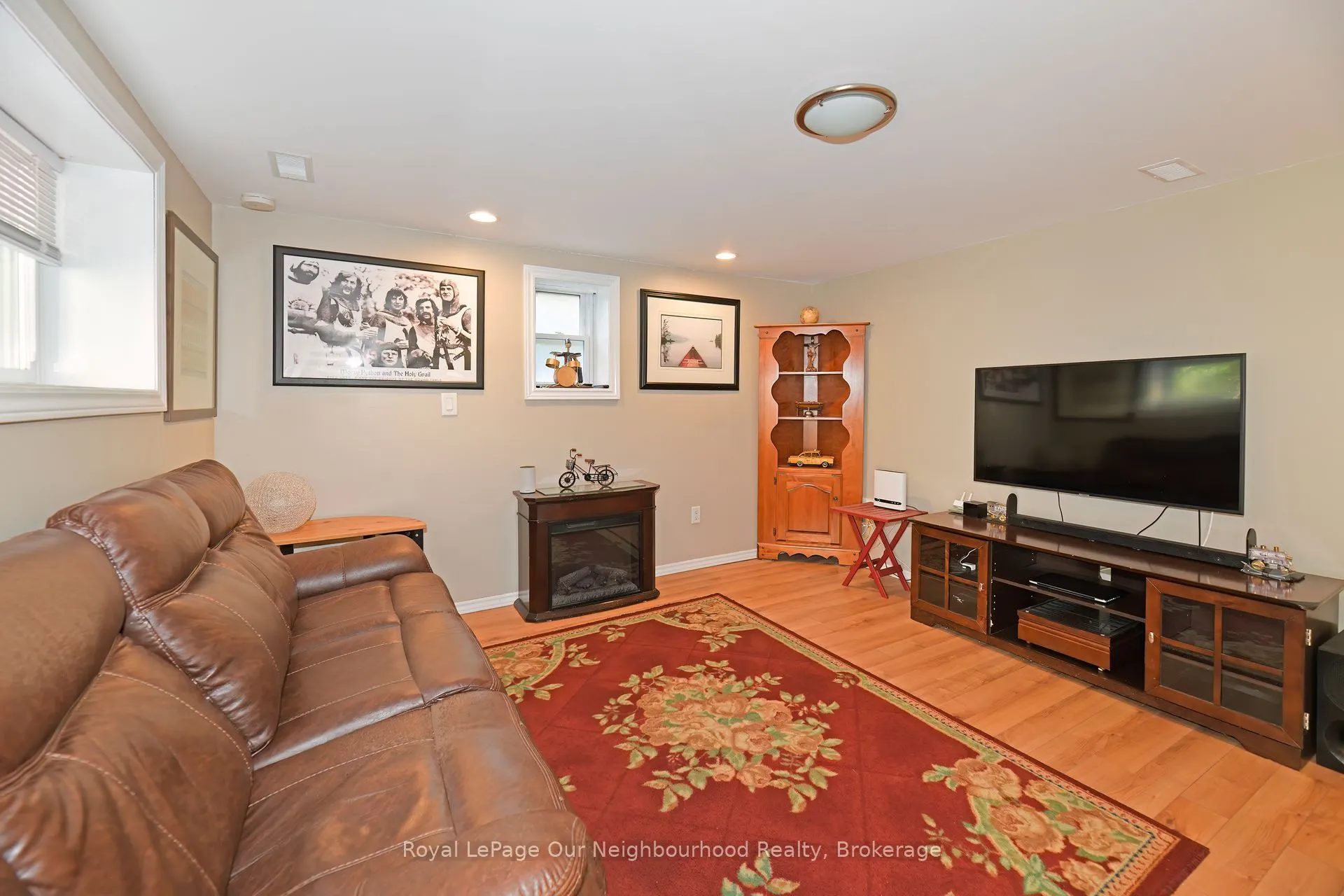 1275 Kingston Road