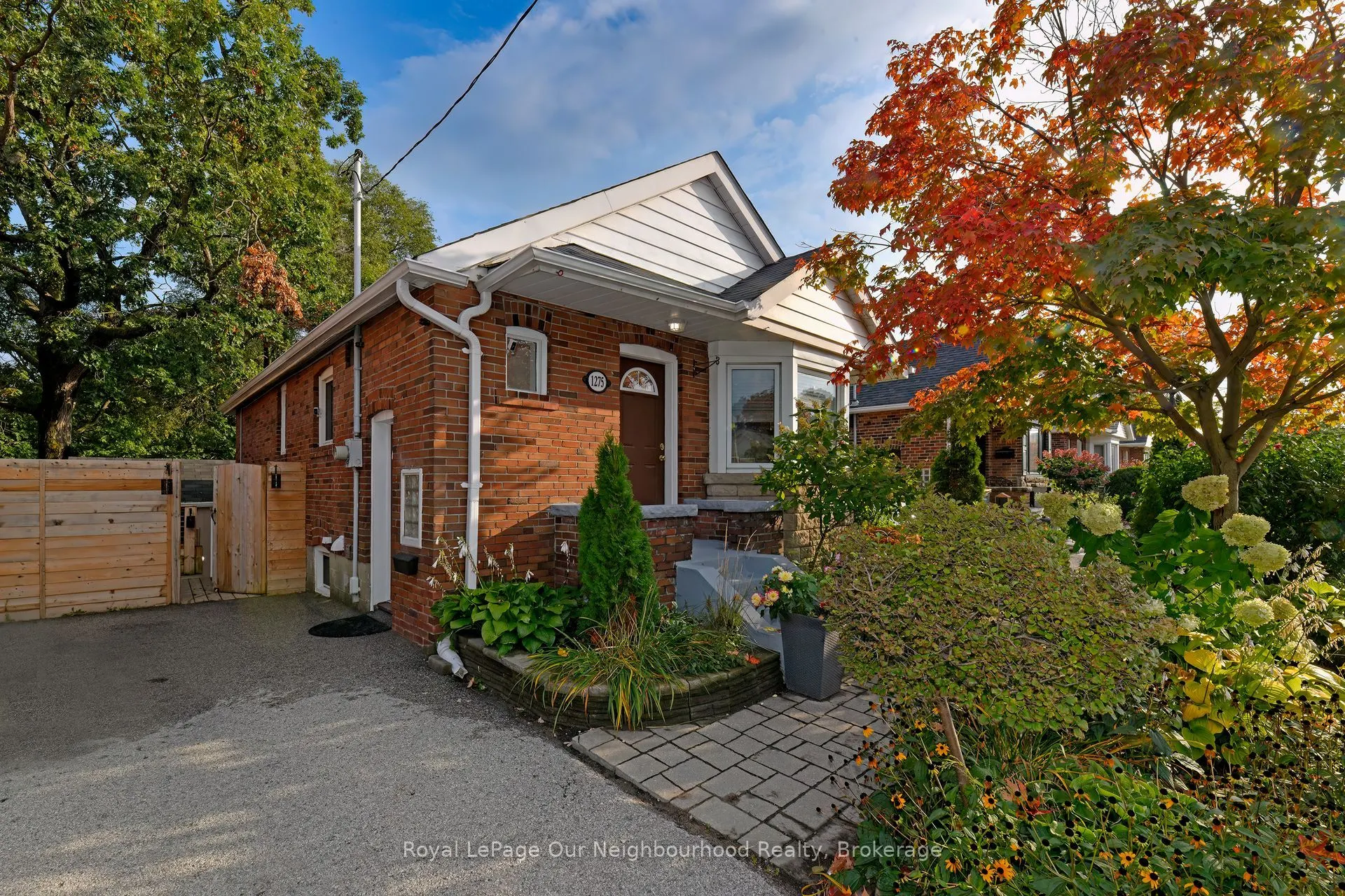 1275 Kingston Road