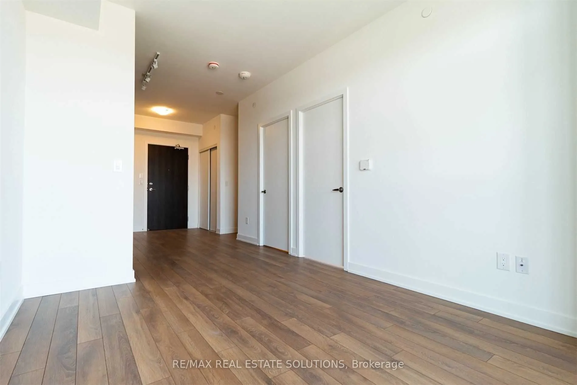 630 Greenwood Avenue, #609