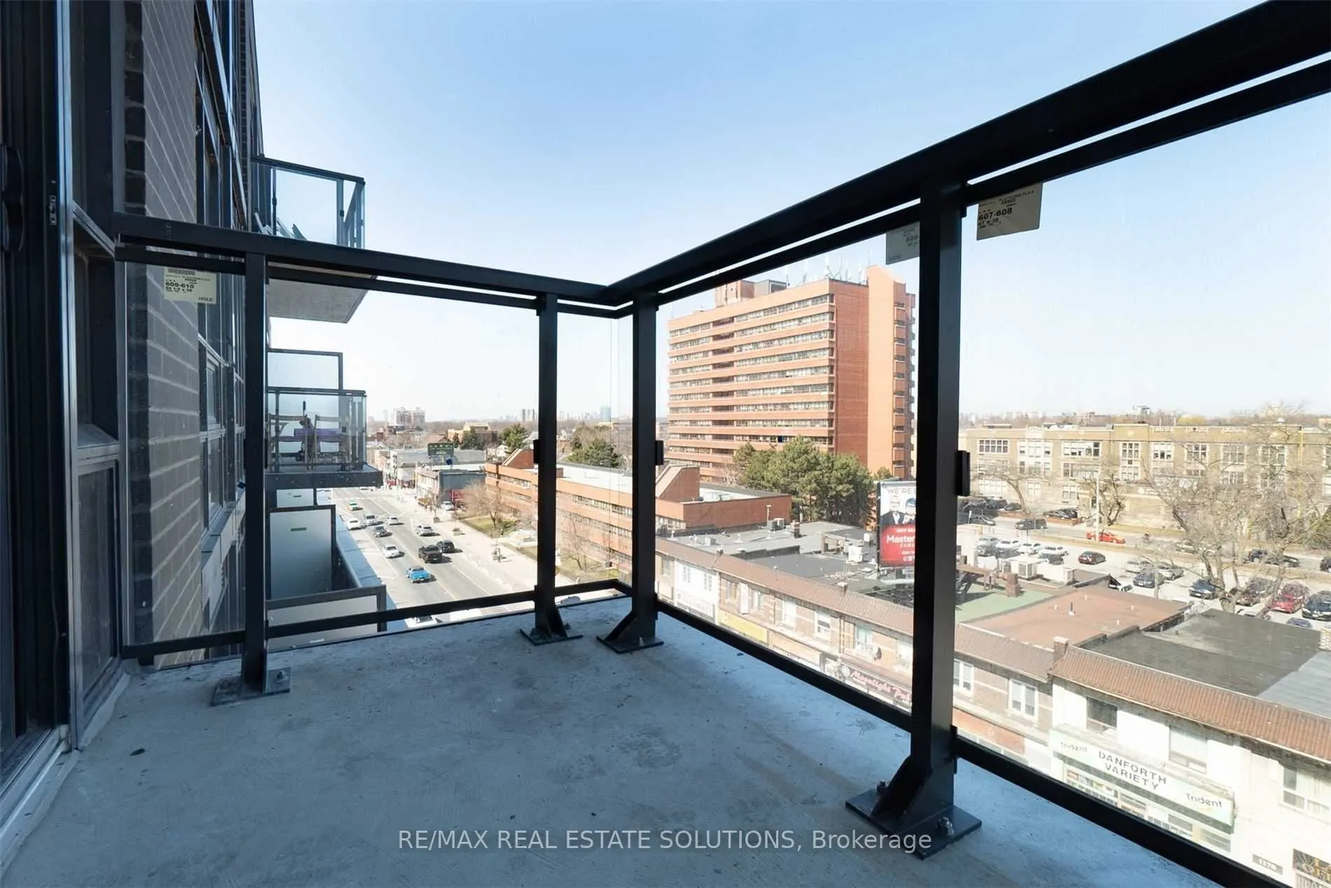 630 Greenwood Avenue, #609