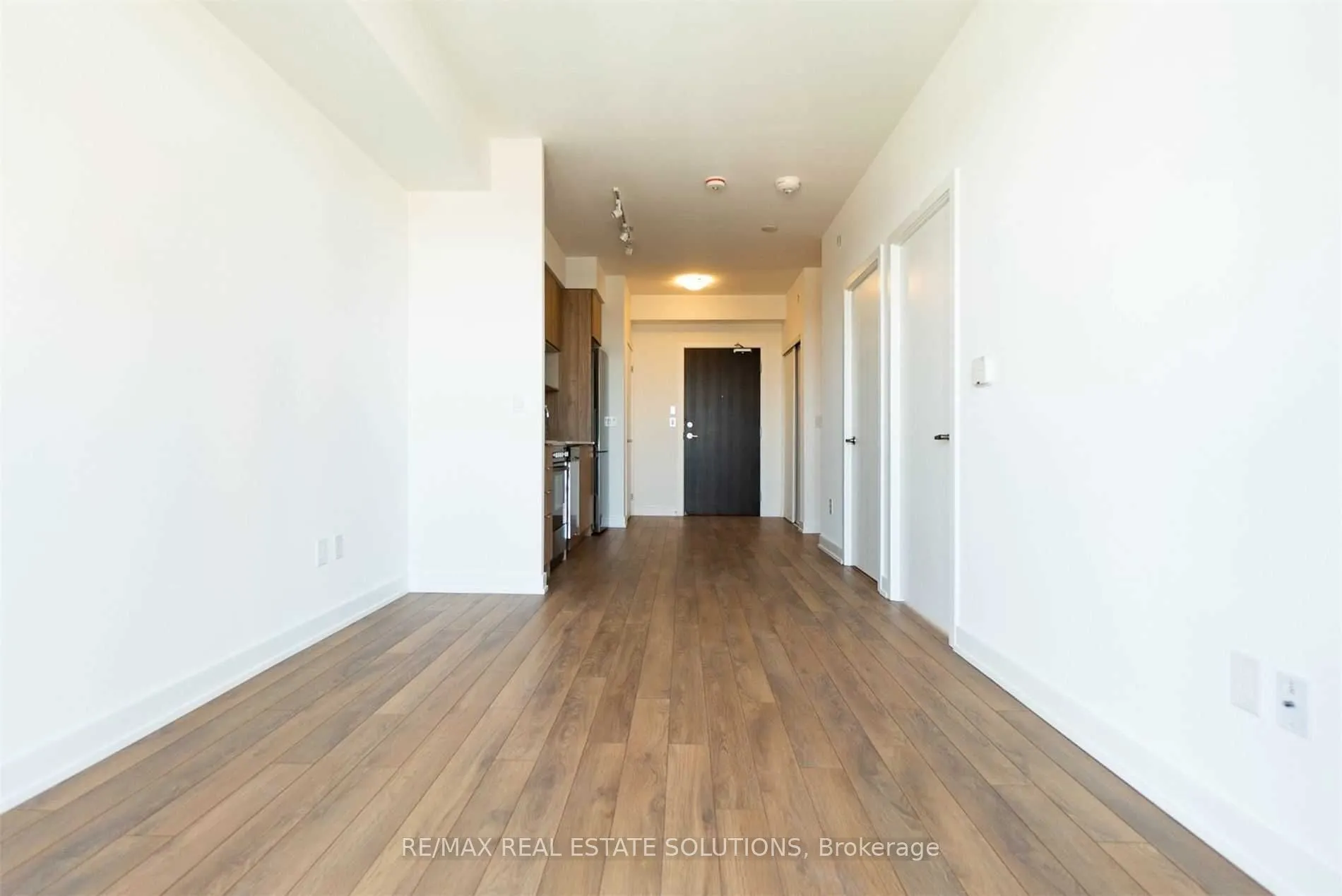 630 Greenwood Avenue, #609