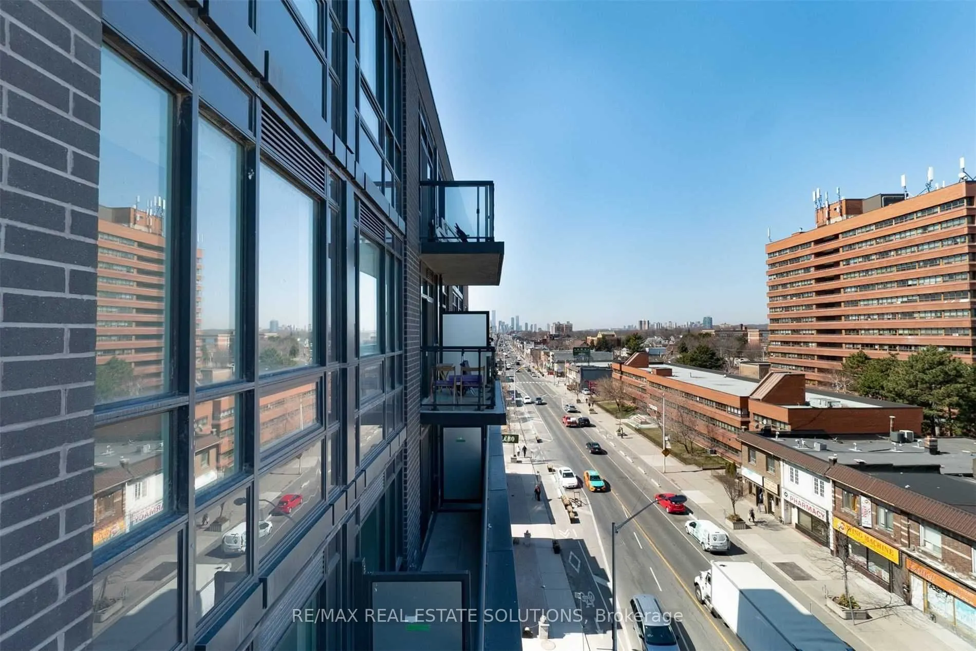 630 Greenwood Avenue, #609