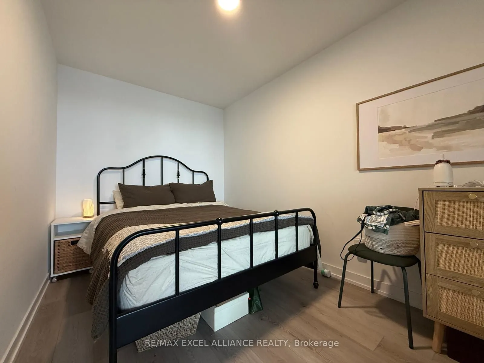 150 Logan Avenue, #805