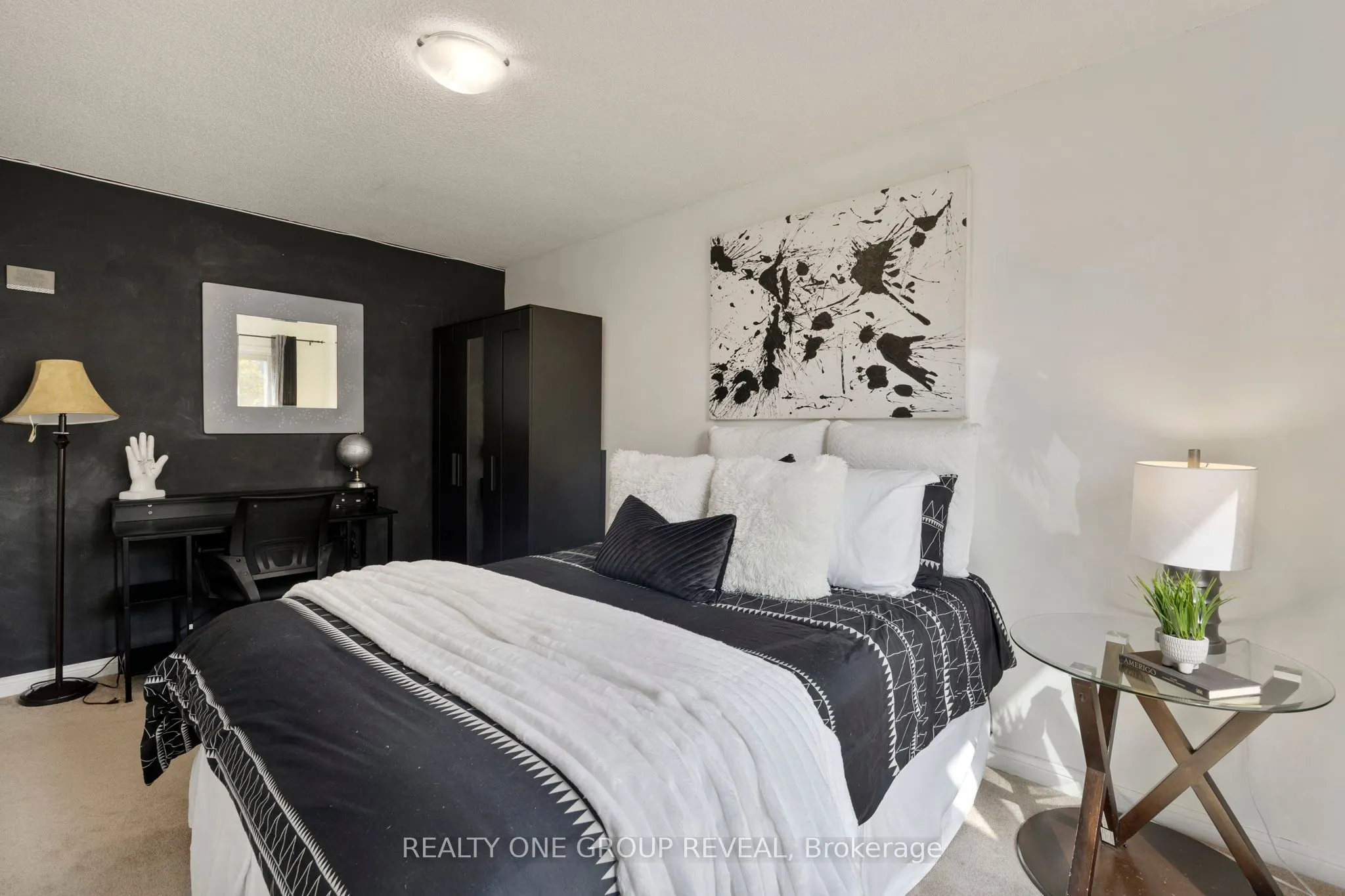 1400 The Esplanade Drive N, #803