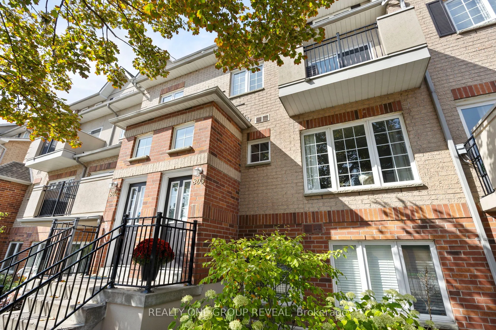 1400 The Esplanade Drive N, #803
