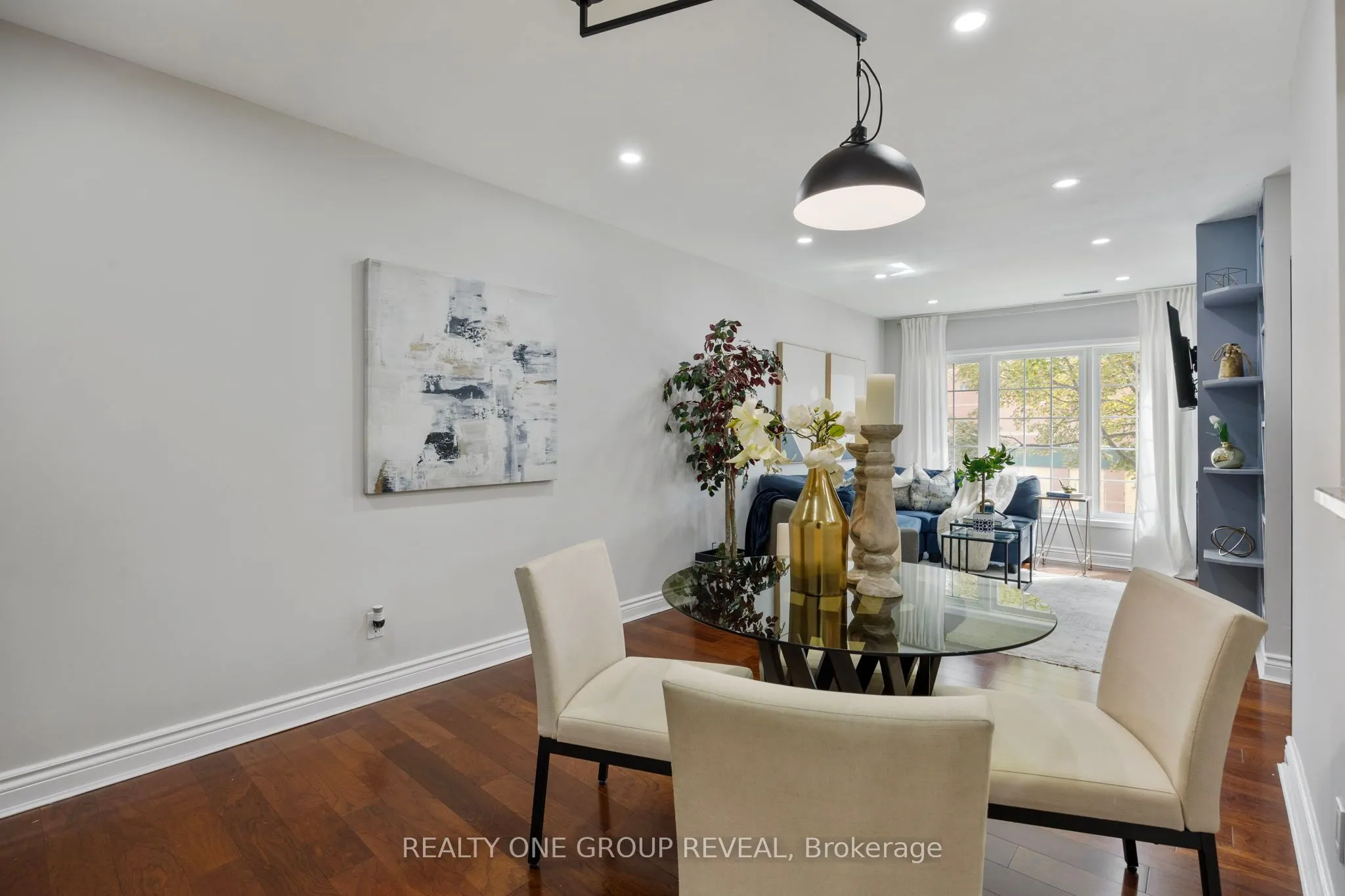 1400 The Esplanade Drive N, #803