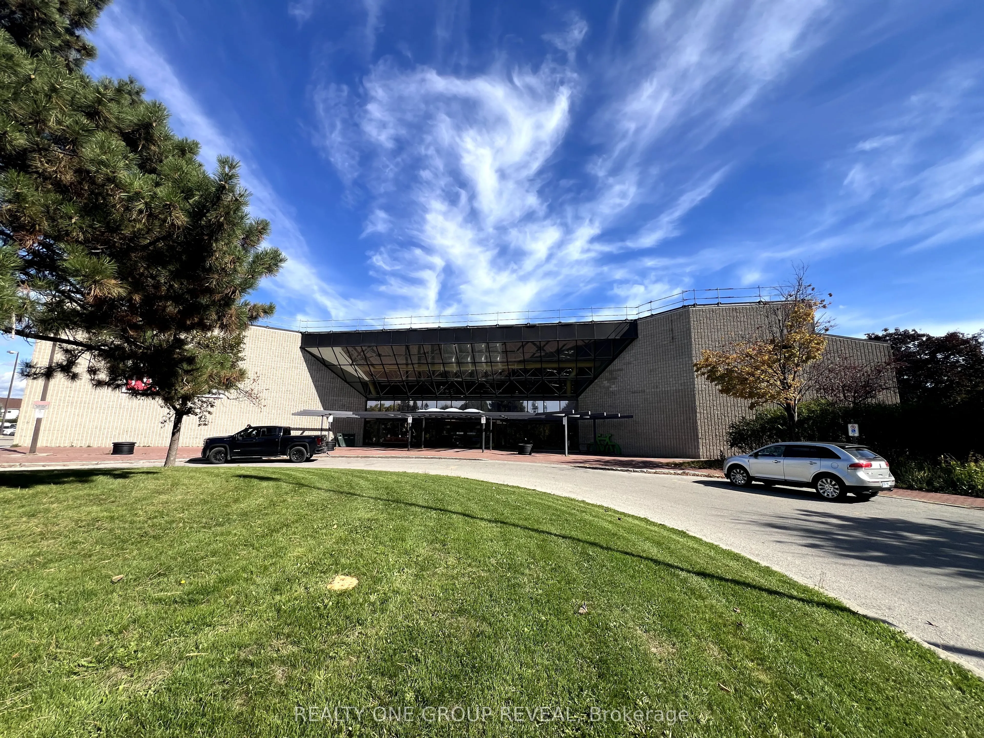 1400 The Esplanade Drive N, #803