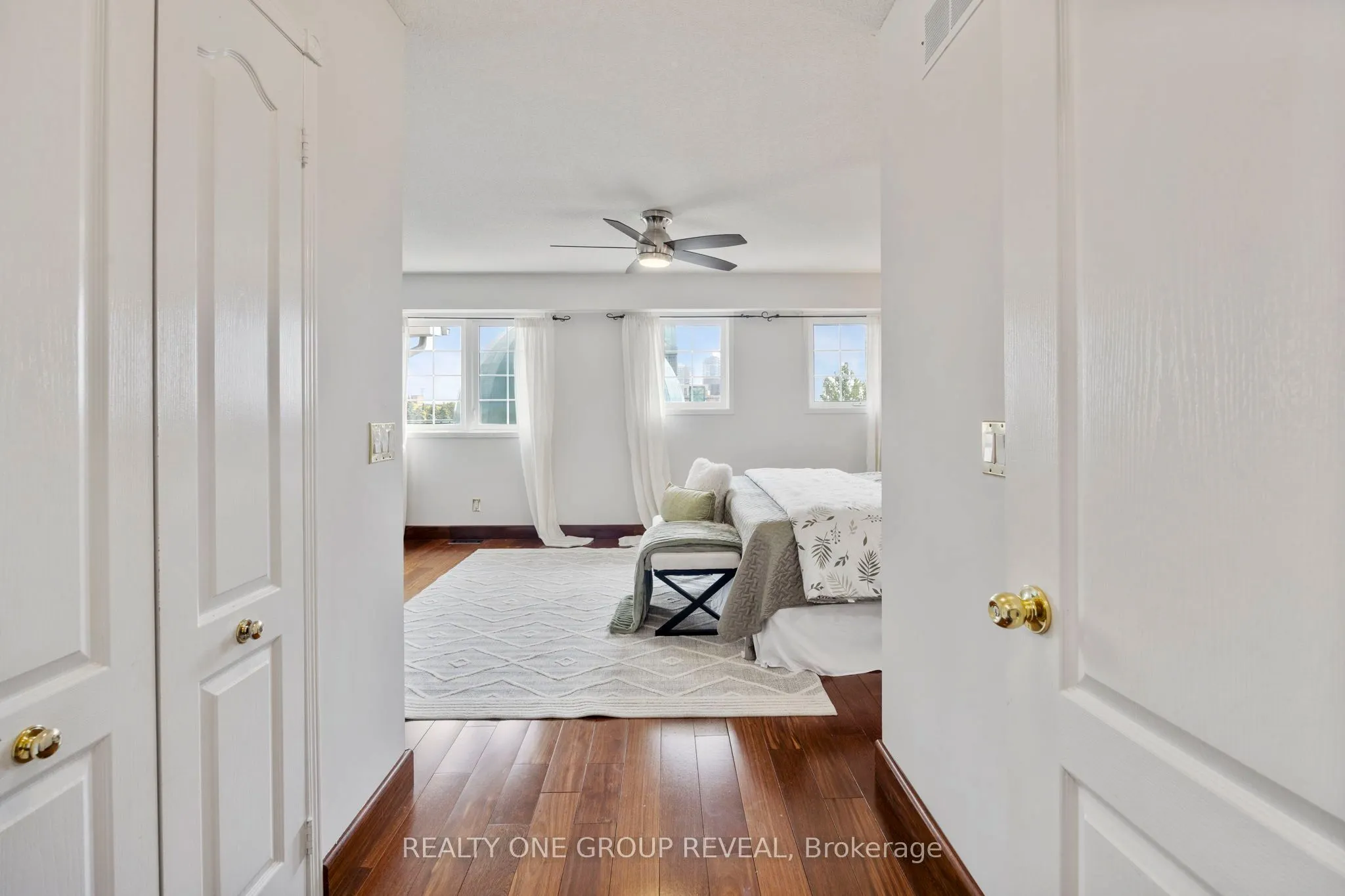 1400 The Esplanade Drive N, #803