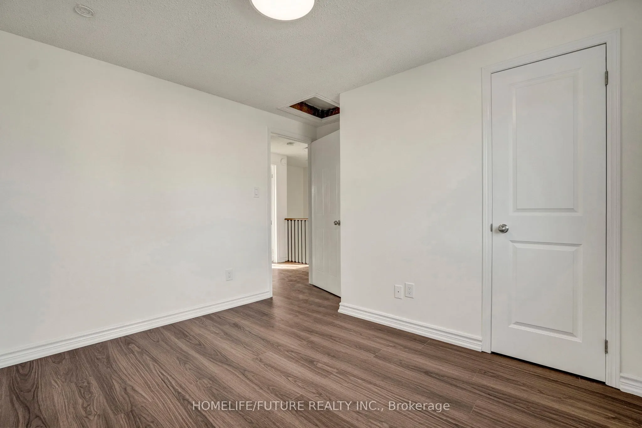 1803 Dalhousie Crescent