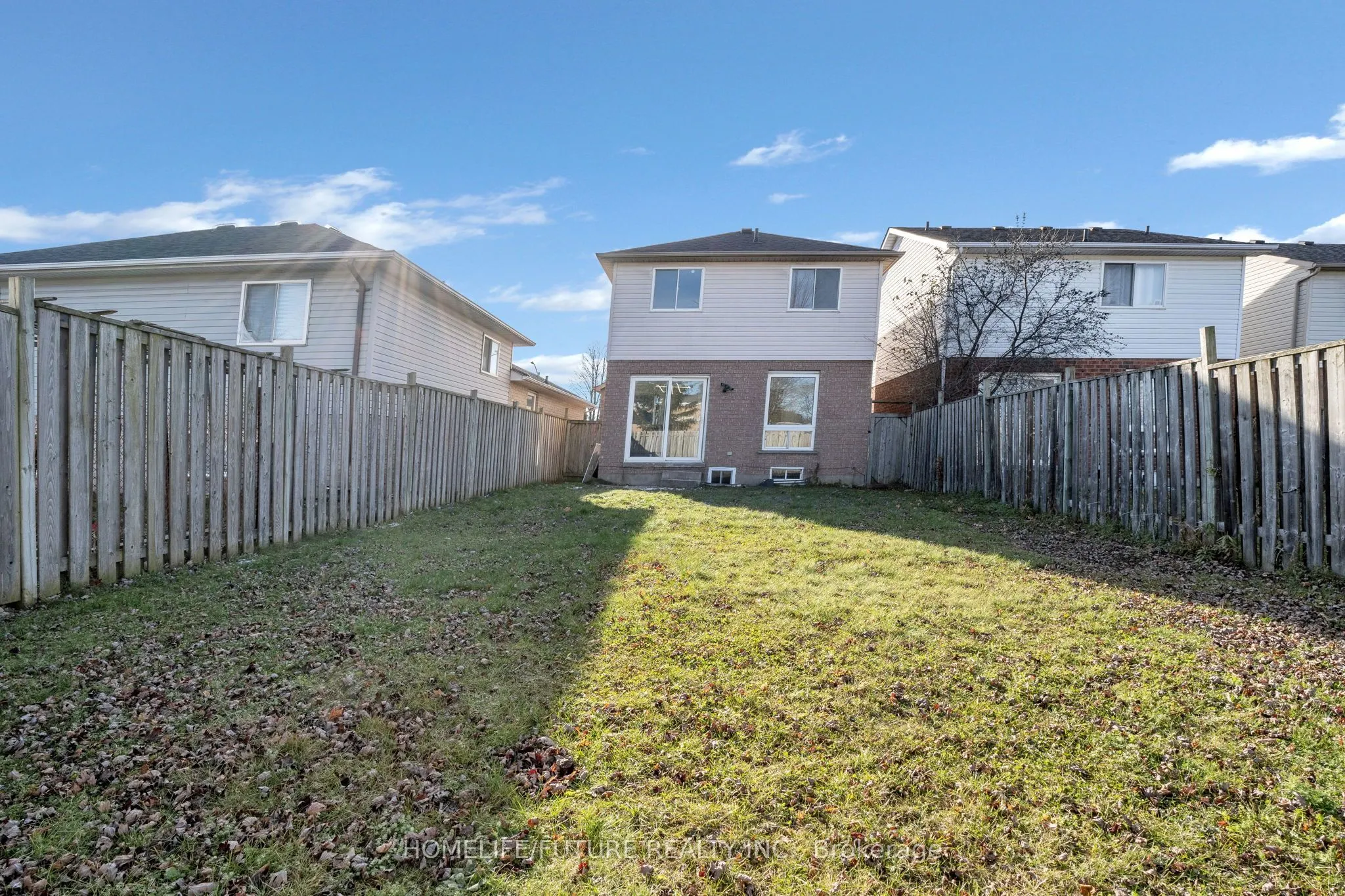 1803 Dalhousie Crescent