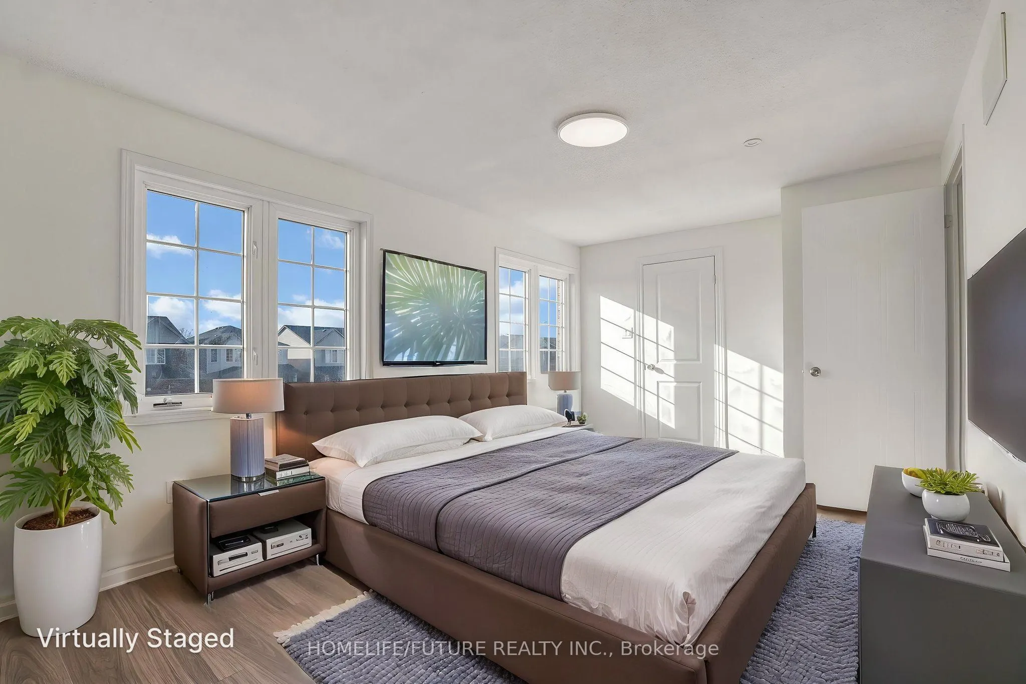 1803 Dalhousie Crescent