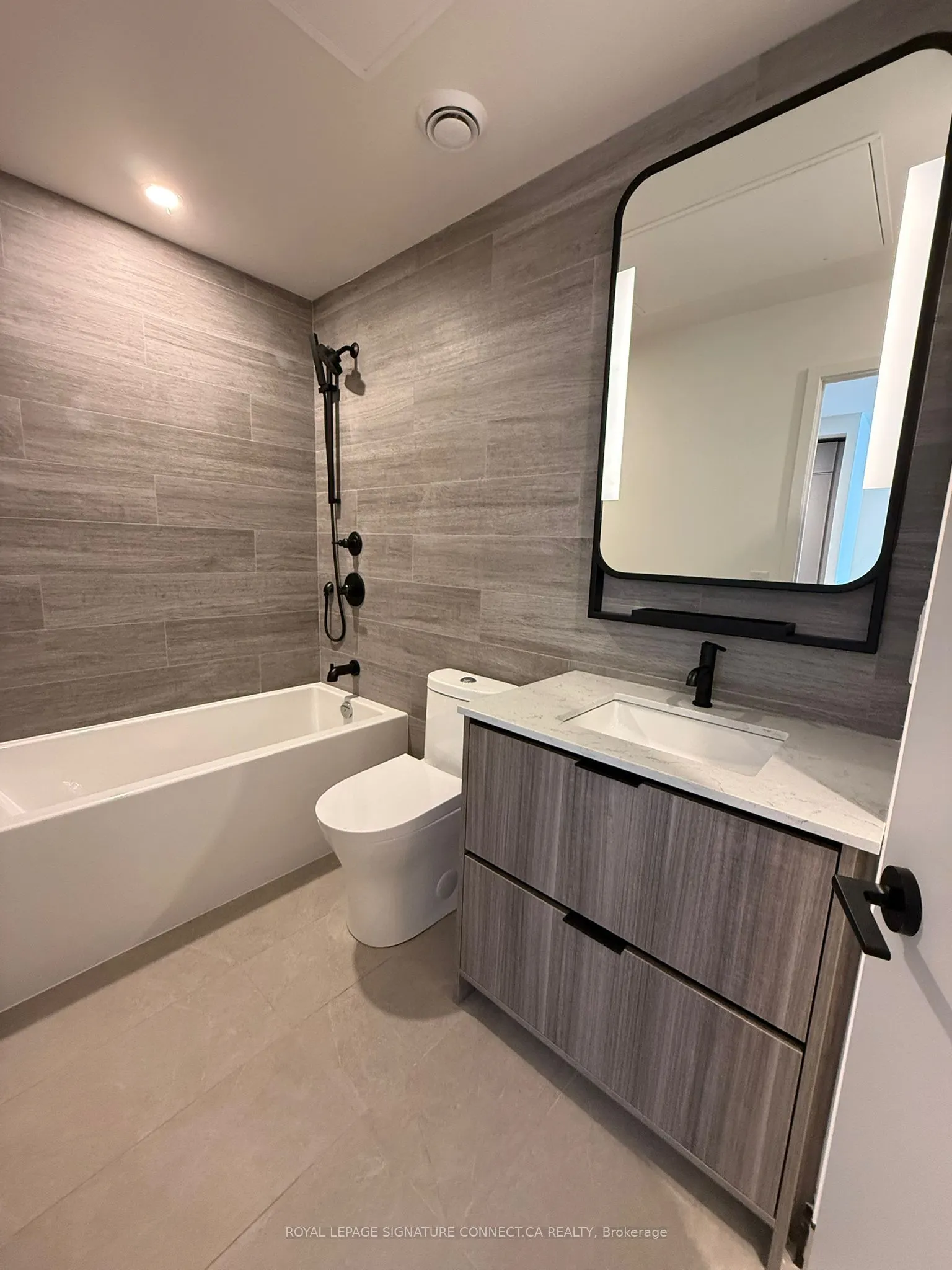1050 Eastern Avenue, #917