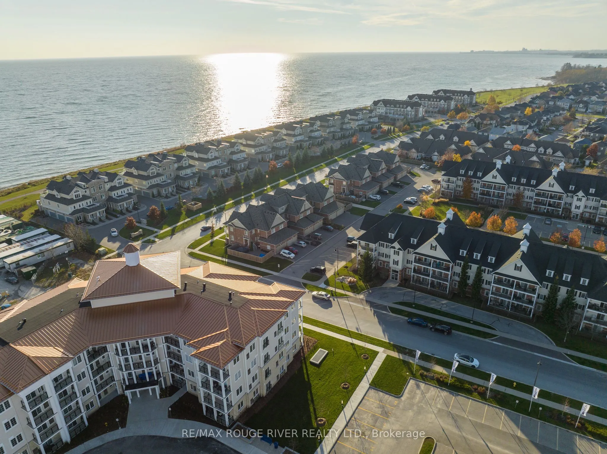 50 Lakebreeze Drive, #117