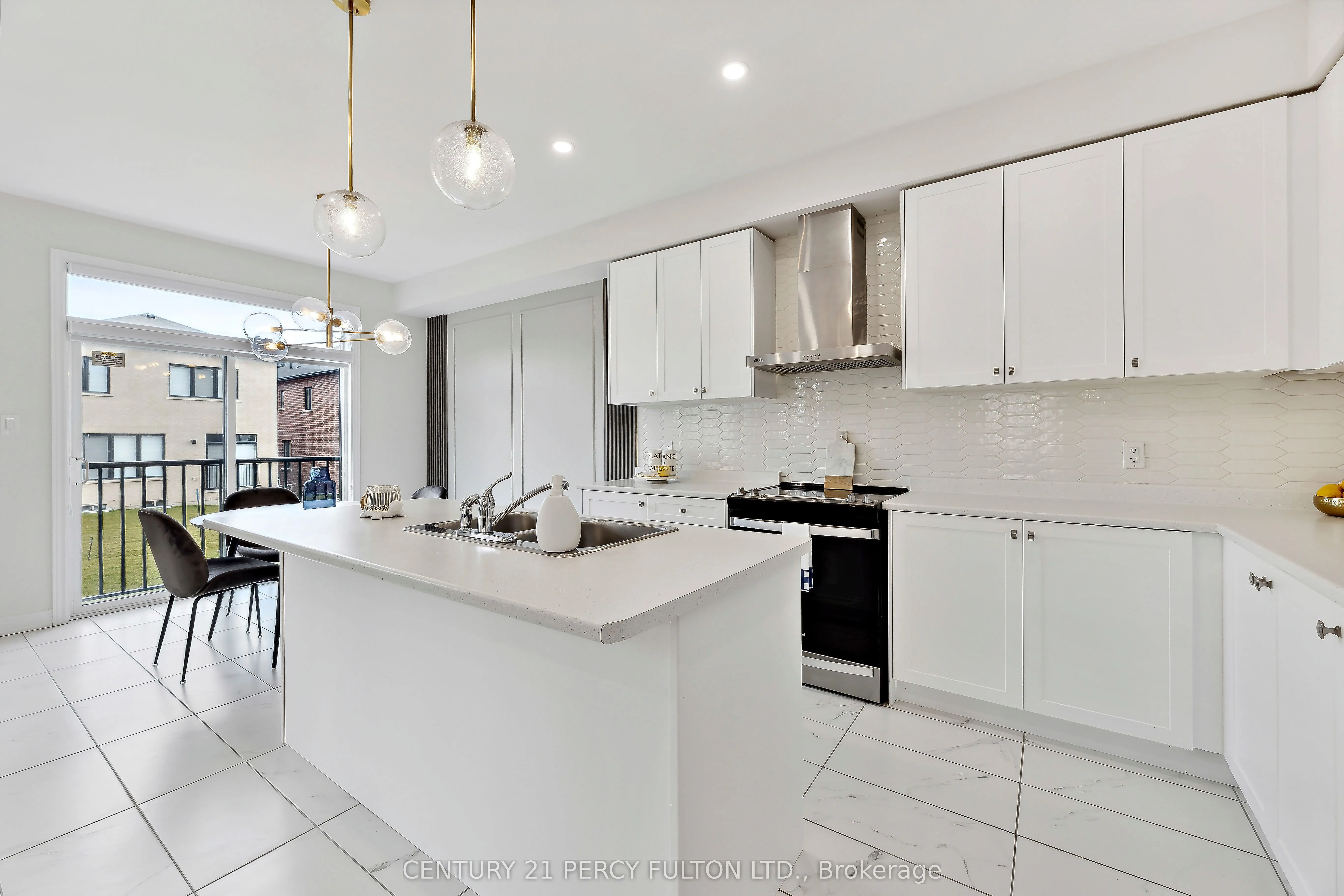 2137 Coppermine Street