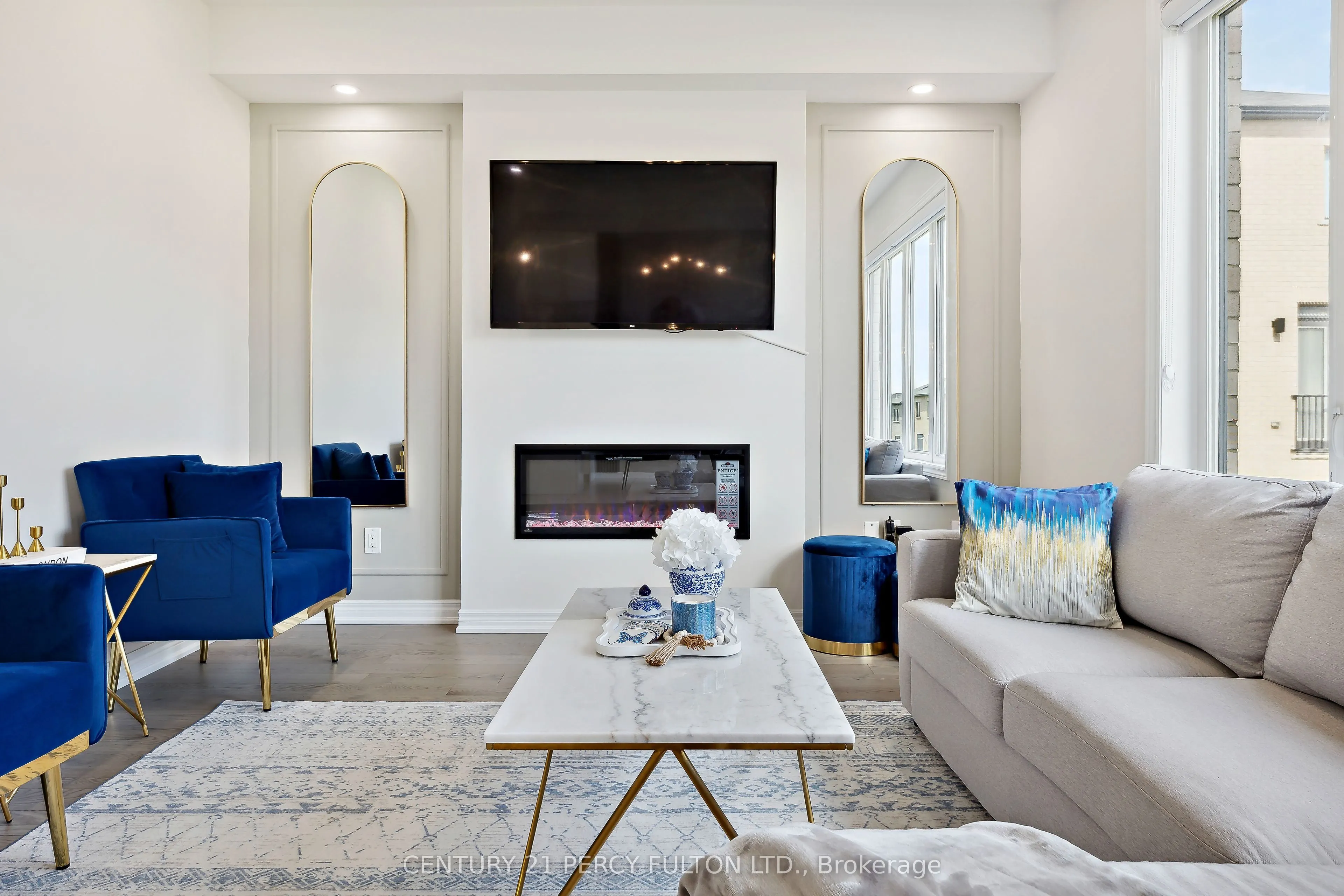 2137 Coppermine Street