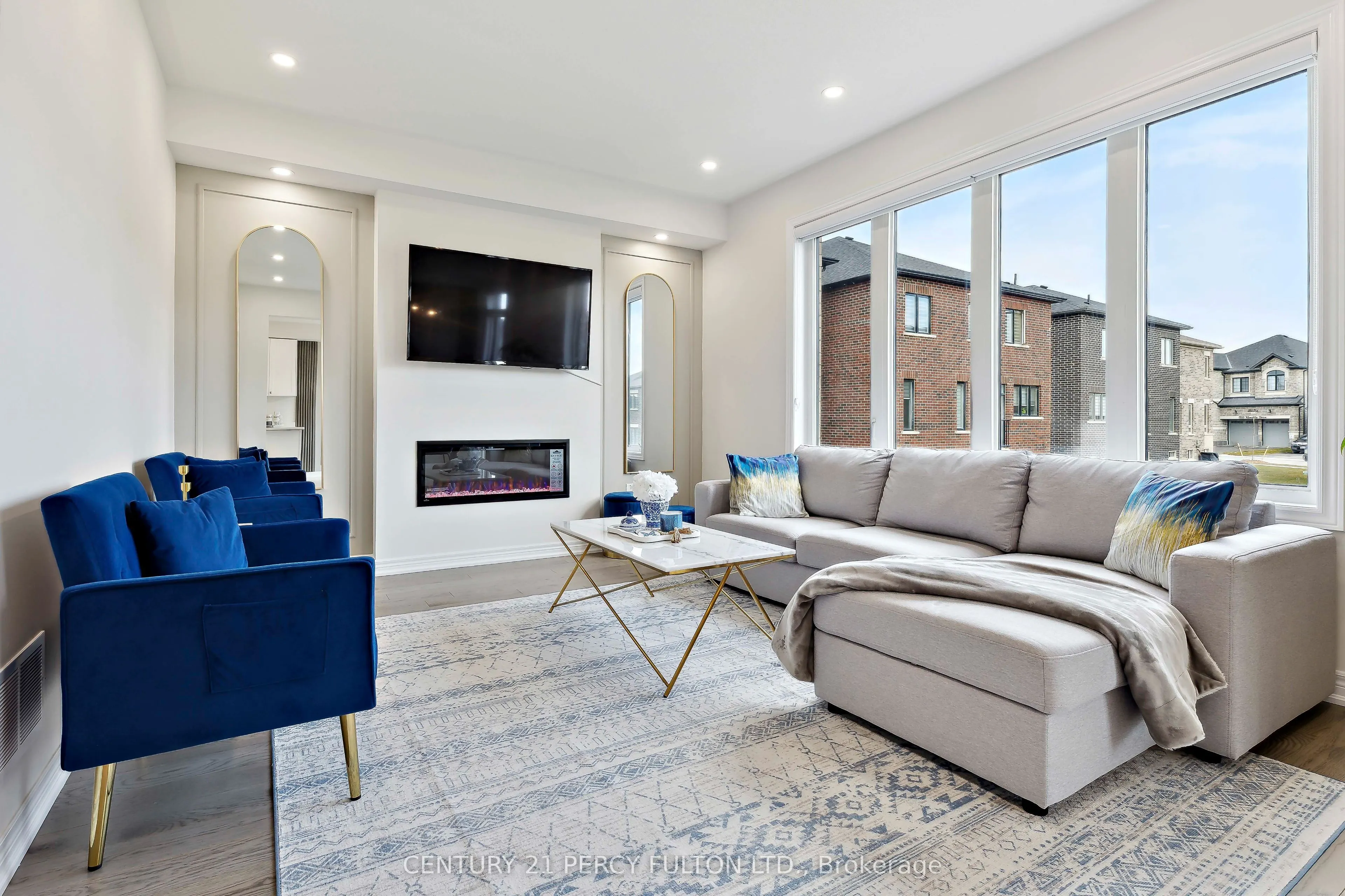 2137 Coppermine Street