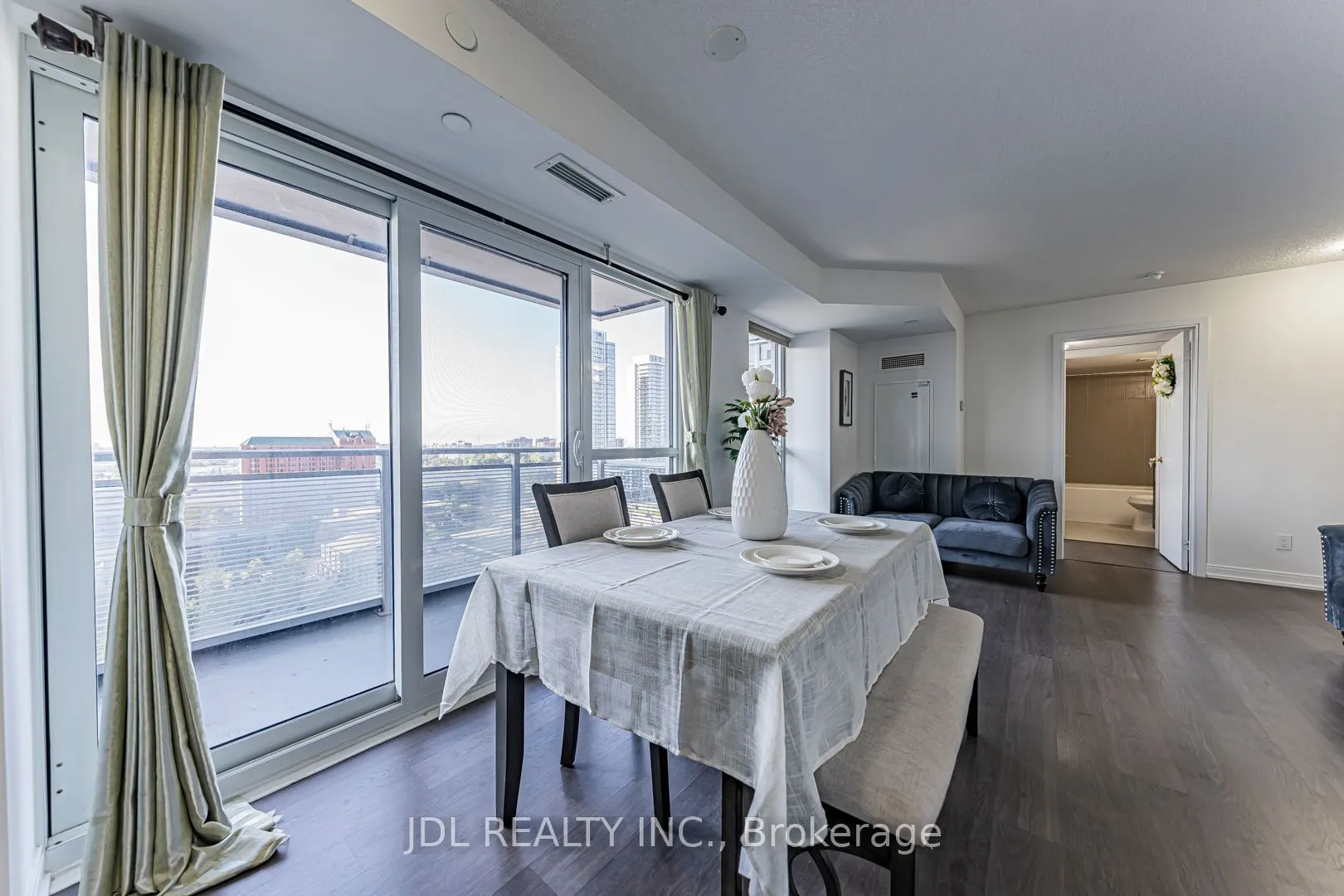 255 Village Green Square, #1402