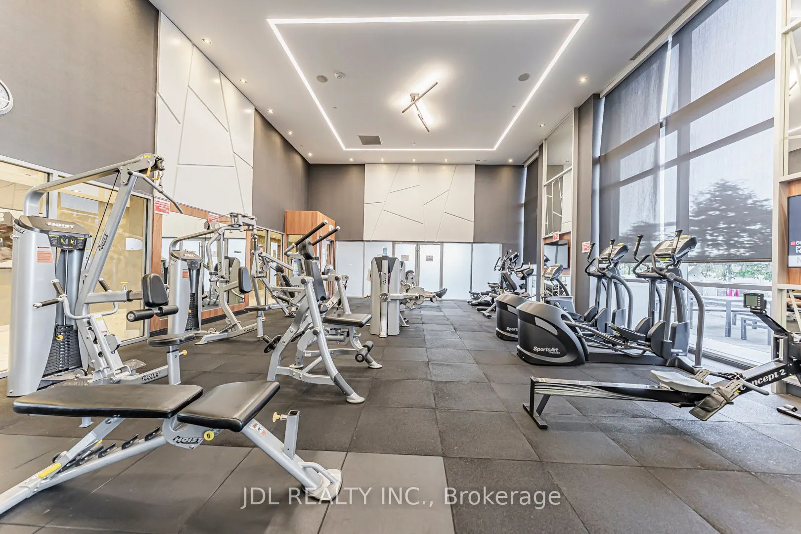 255 Village Green Square, #1402