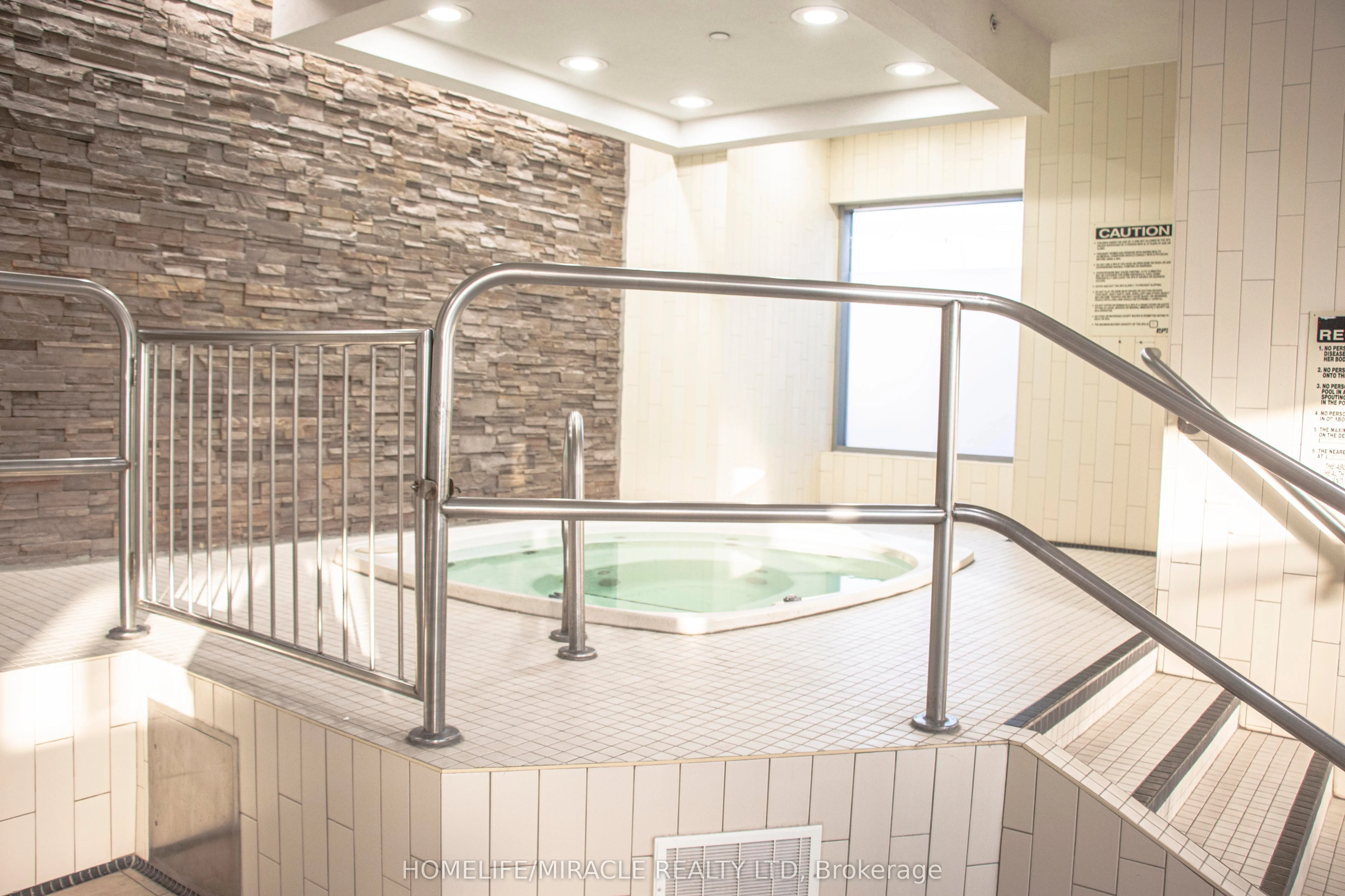 83 Borough Drive, #1302