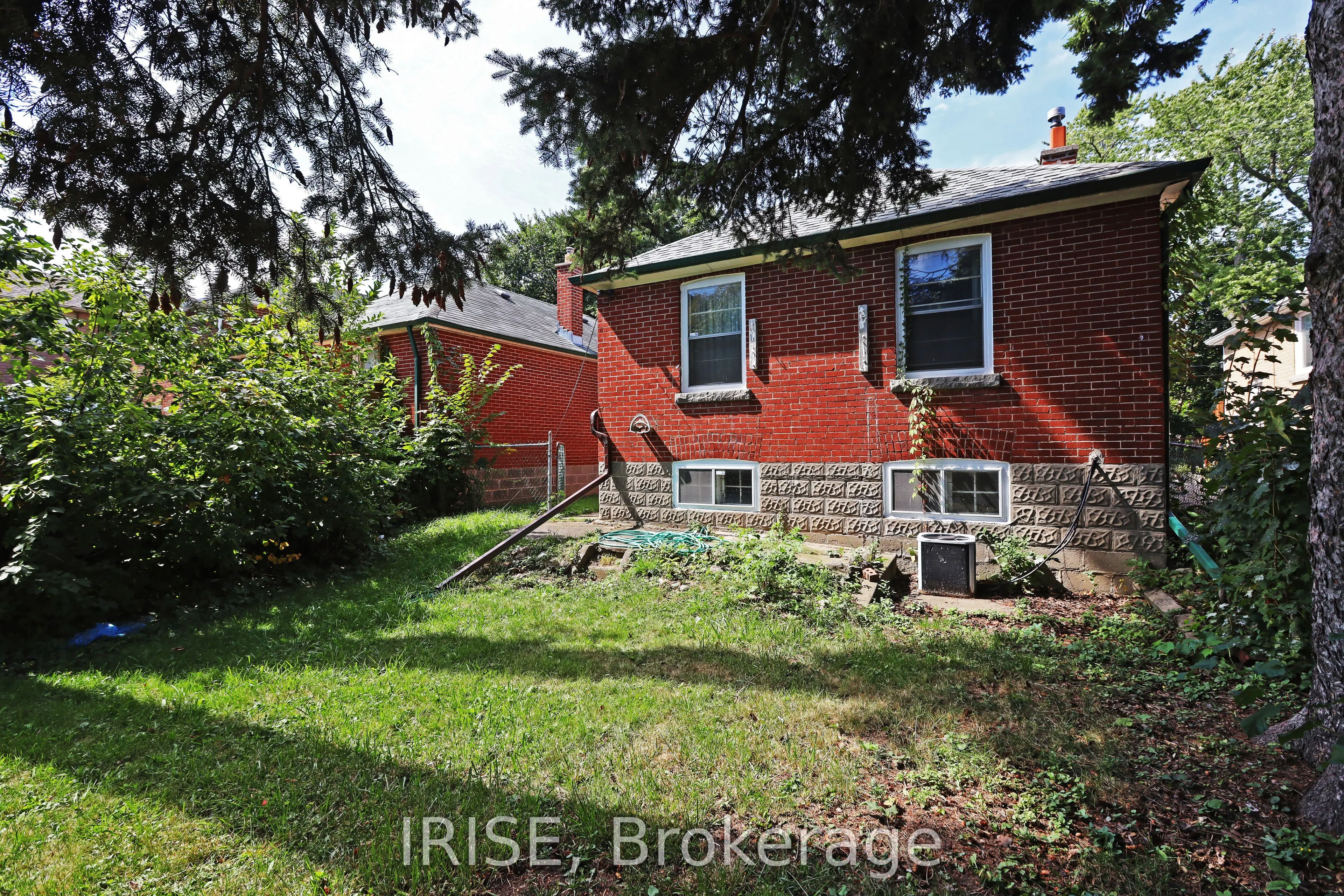 169 Mcintosh Street