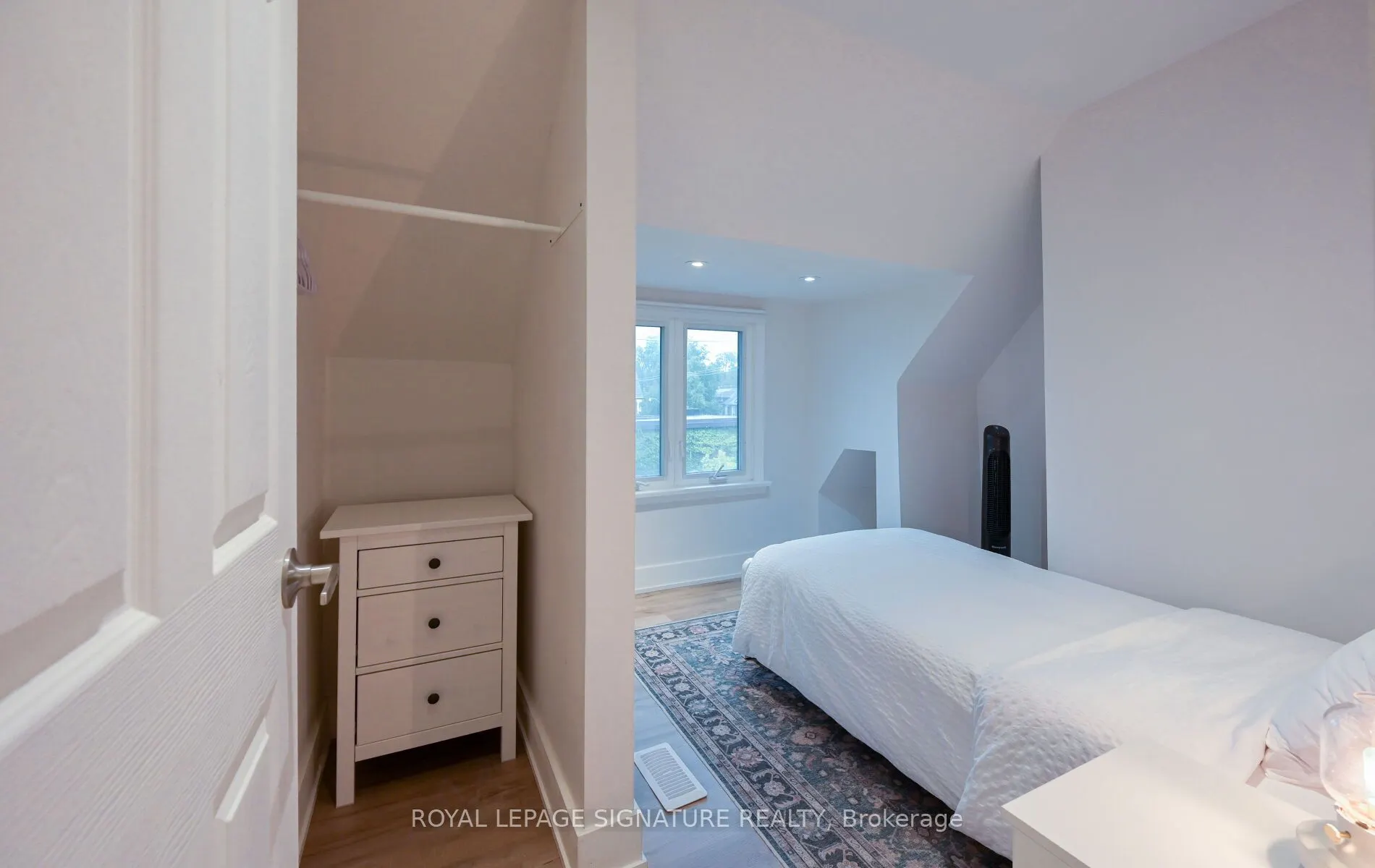 466 Pape Avenue, #Upper