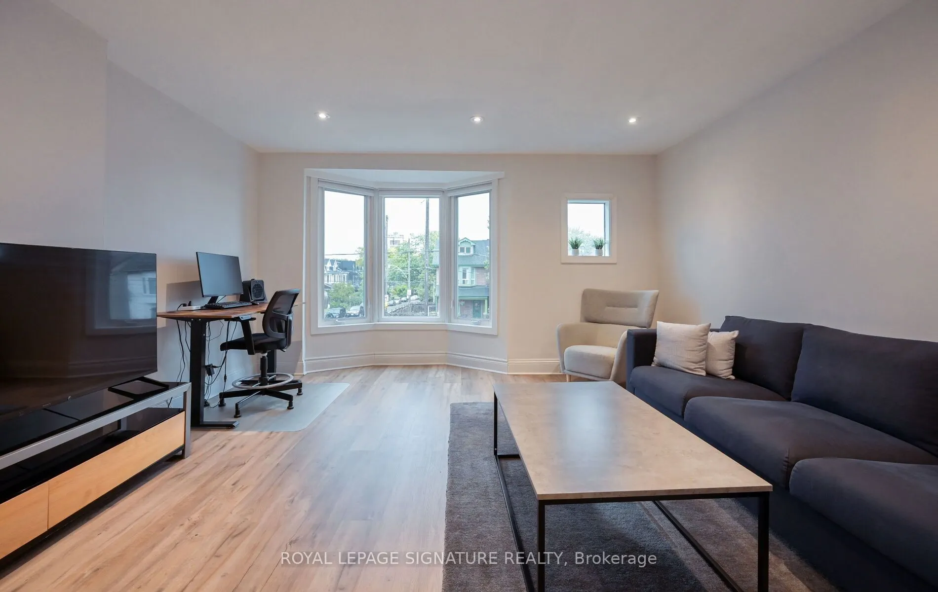 466 Pape Avenue, #Upper