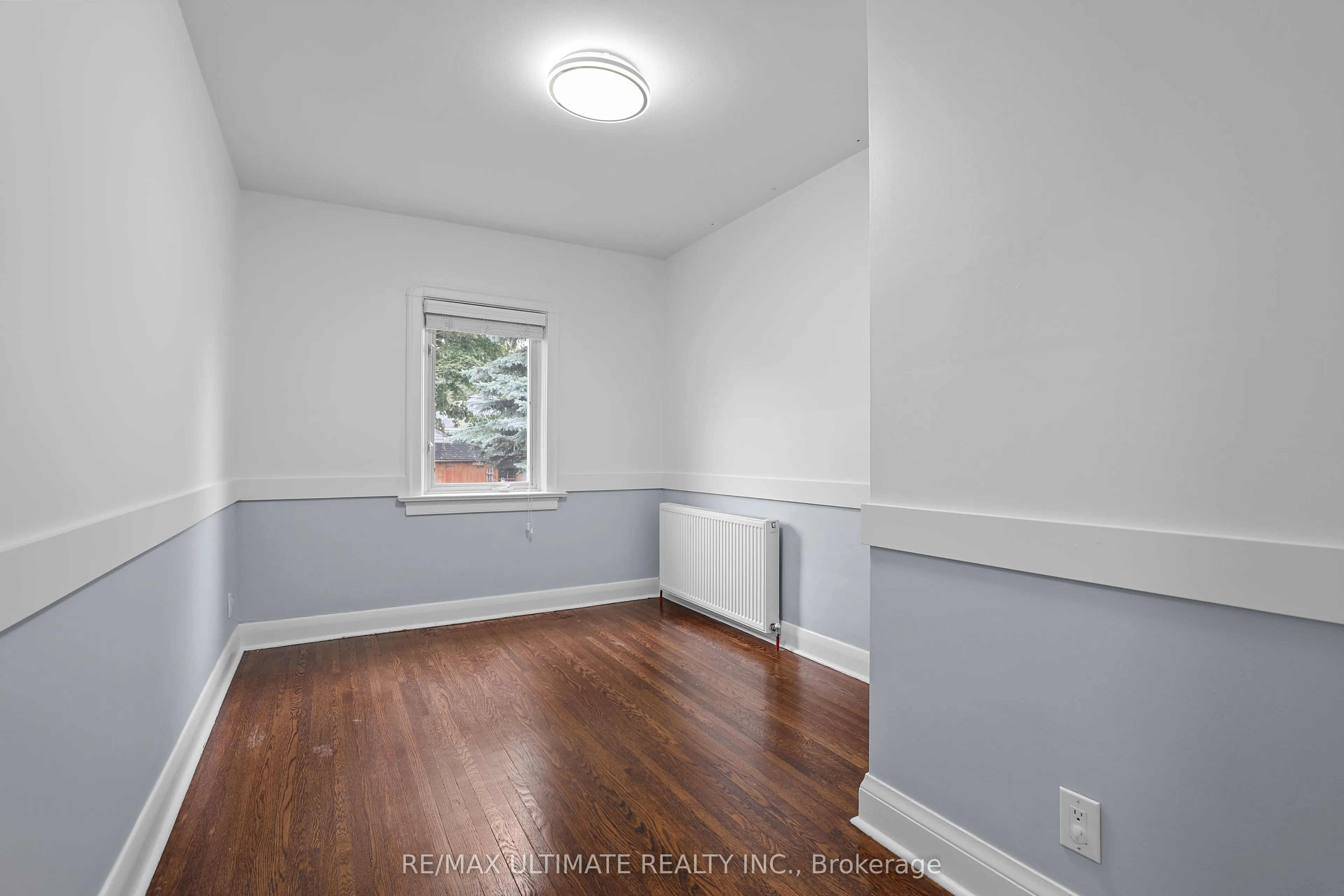 25 Fairside Avenue