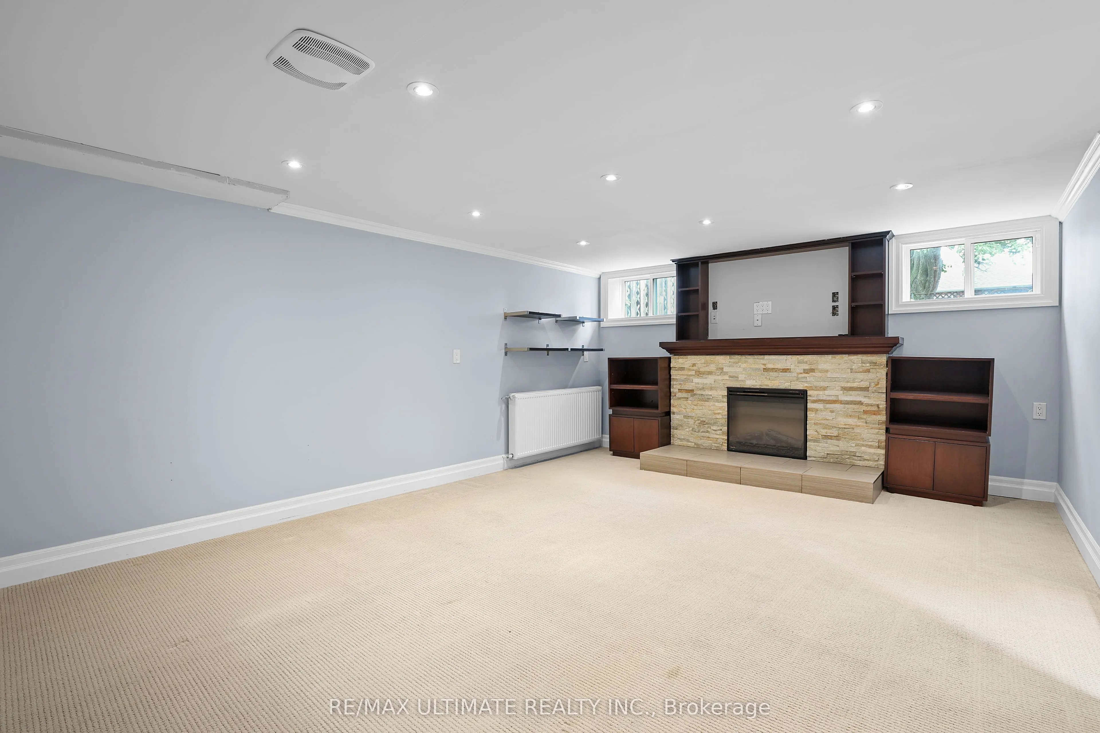 25 Fairside Avenue