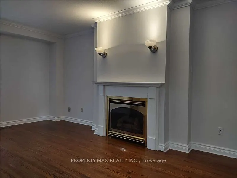 54 Chapman Drive, #Upper