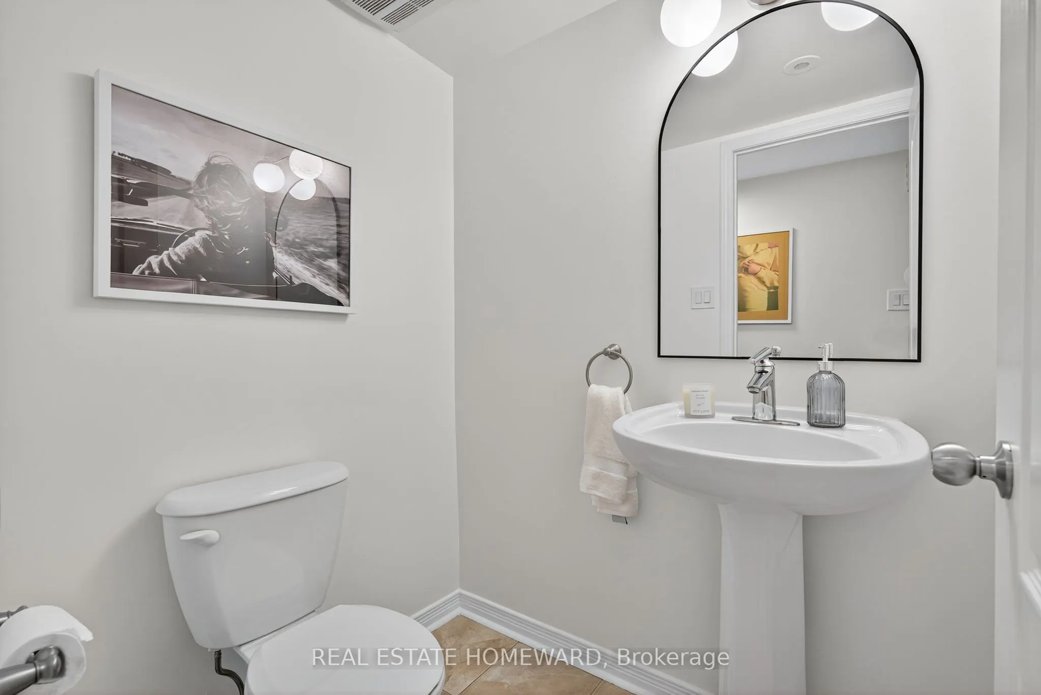 11 Frances Loring Lane, #1