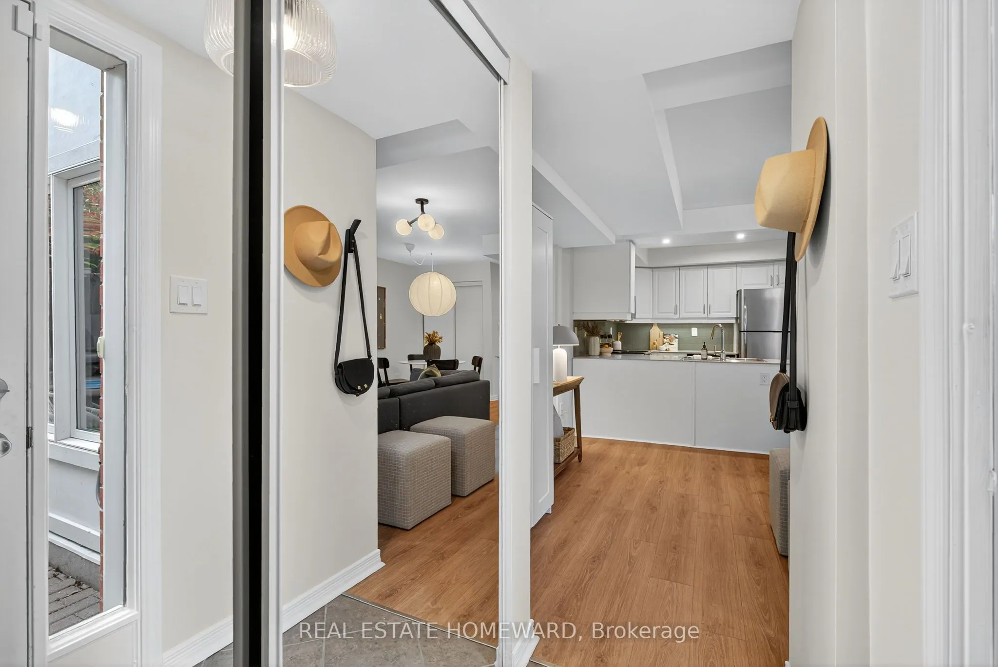 11 Frances Loring Lane, #1